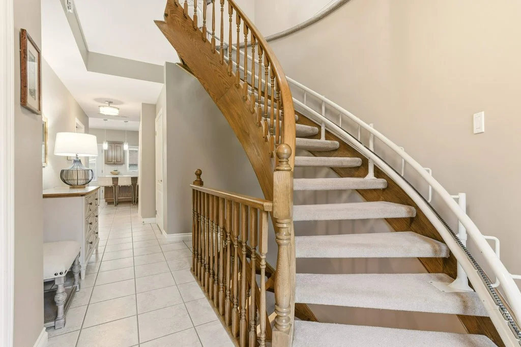 006-MAIN FLOOR-20_m.jpg