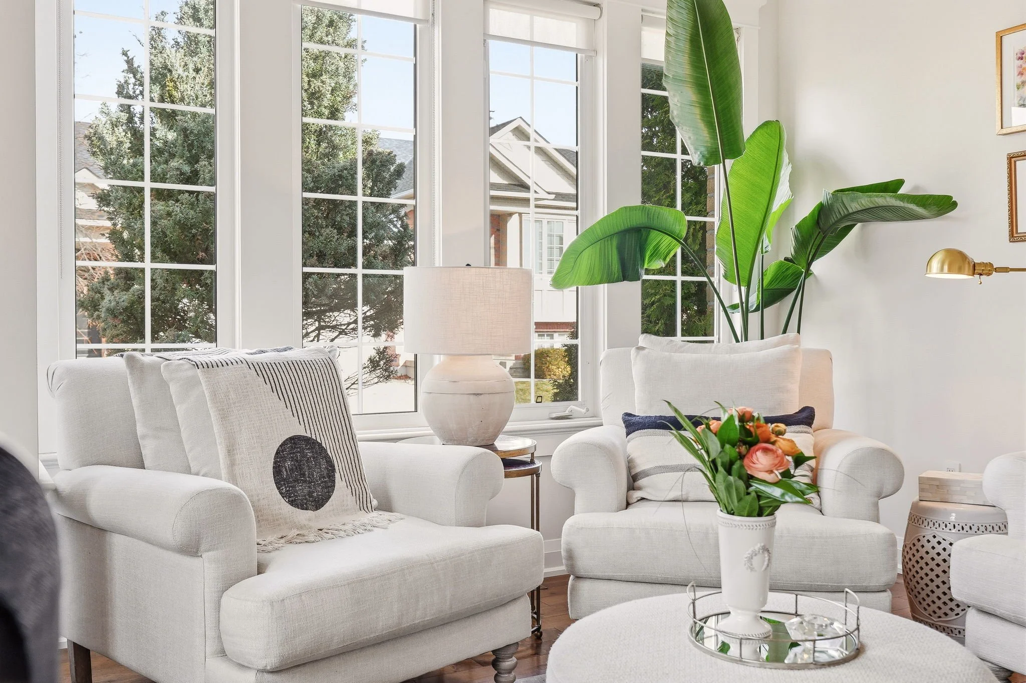 23-web-or-mls-MAIN FLOOR-18.jpg