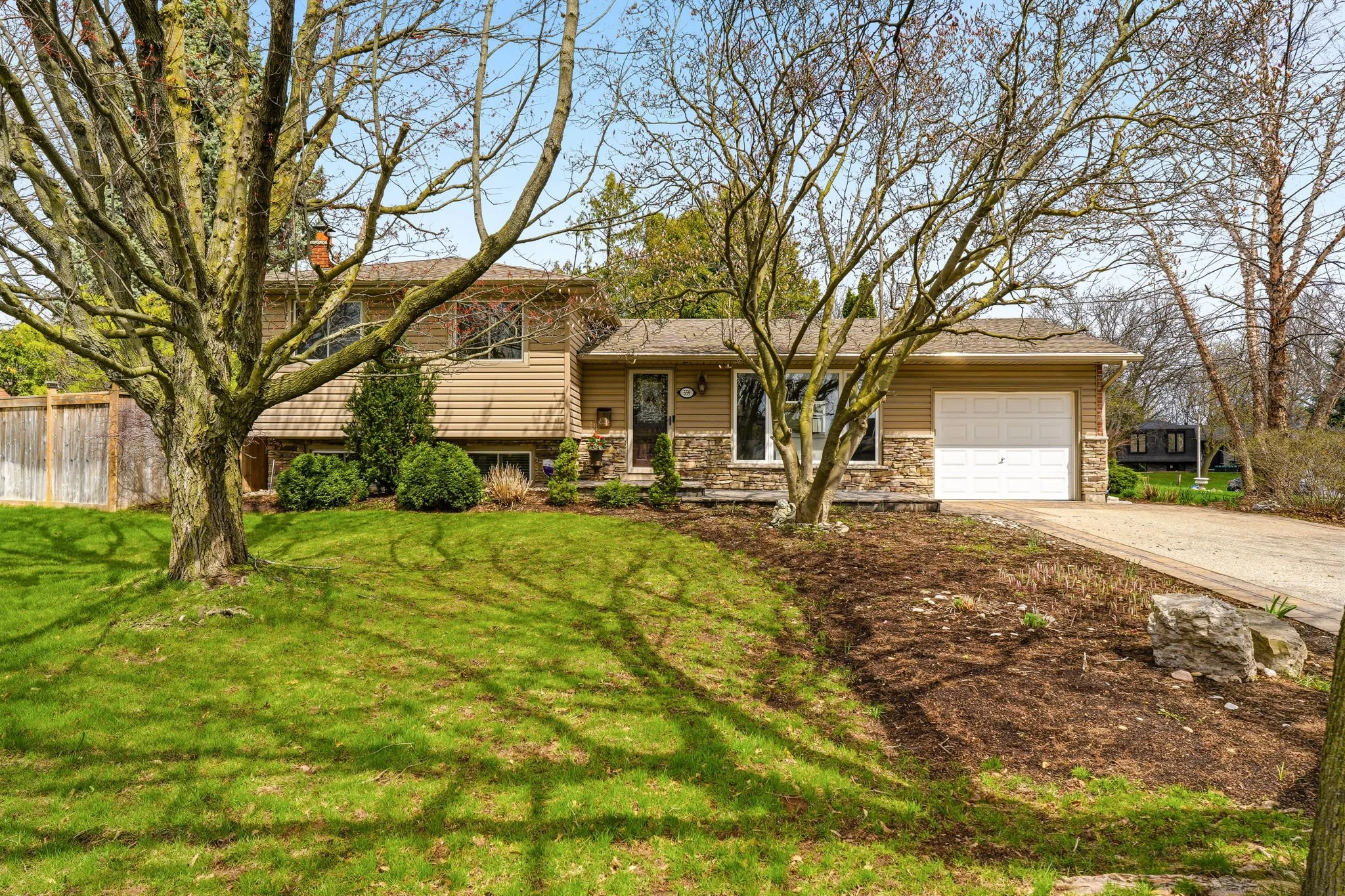 3-web-or-mls-EXTERIOR FRONT-4.jpg