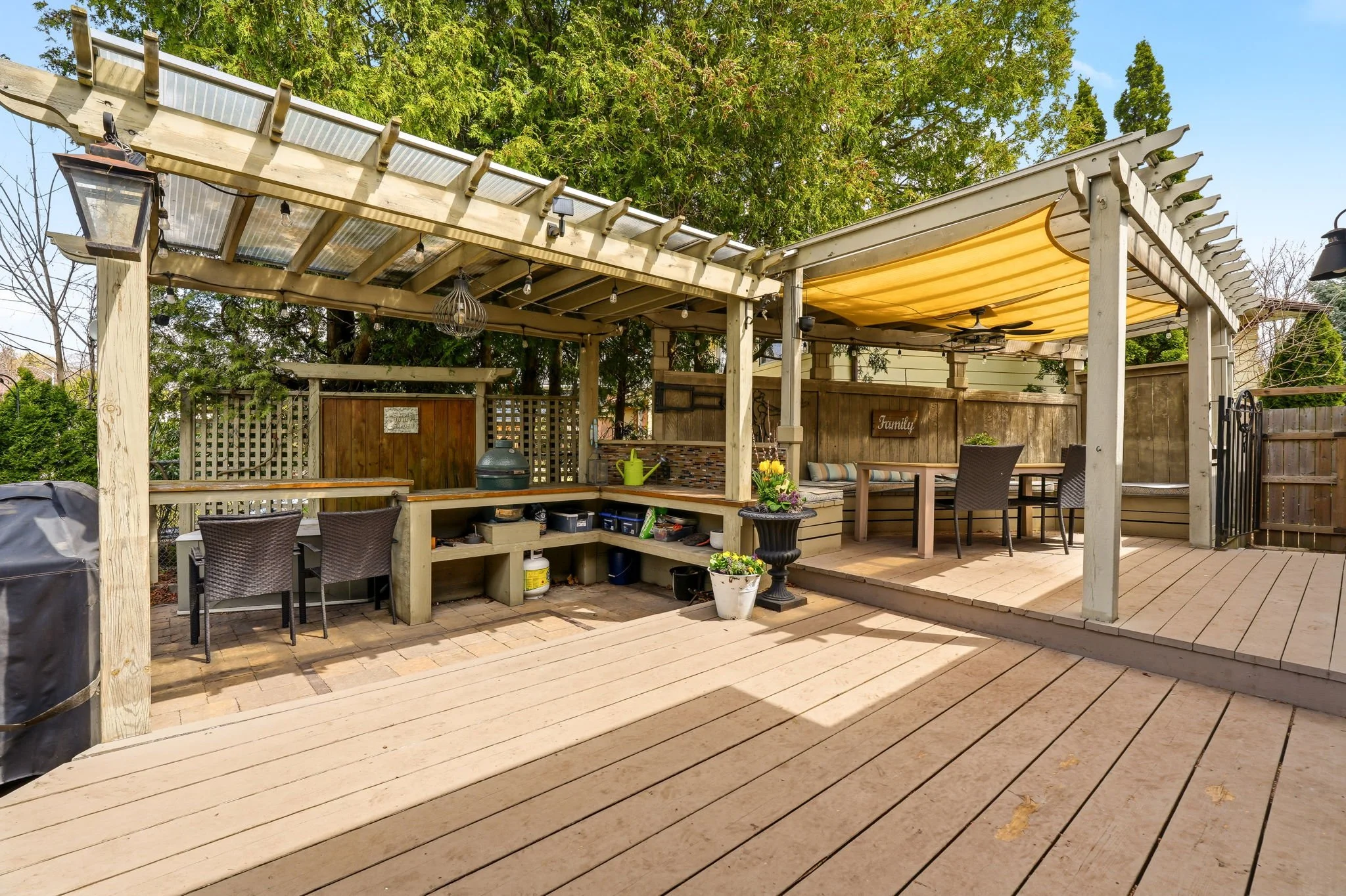 49-web-or-mls-EXTERIOR BACK-4.jpg