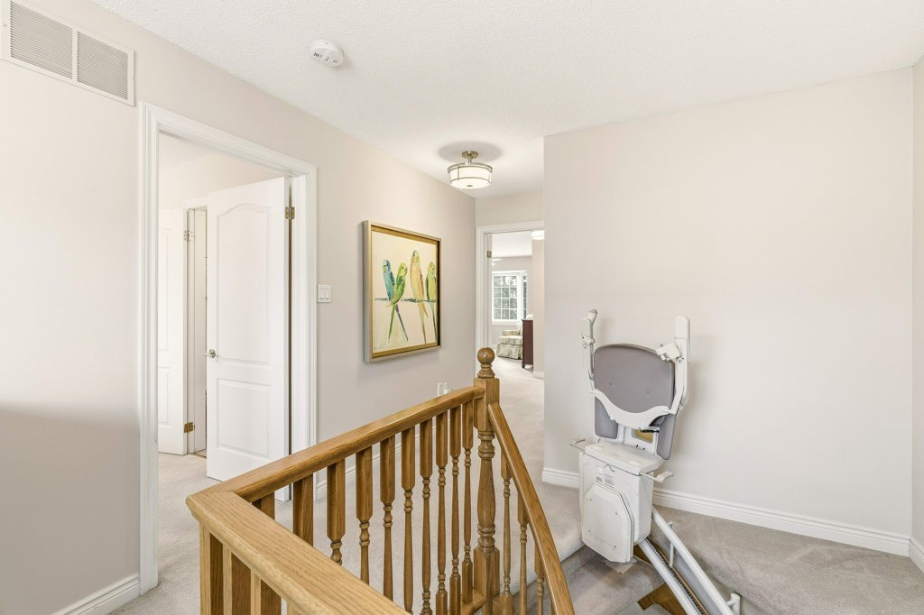 028-SECOND FLOOR-17_m.jpg