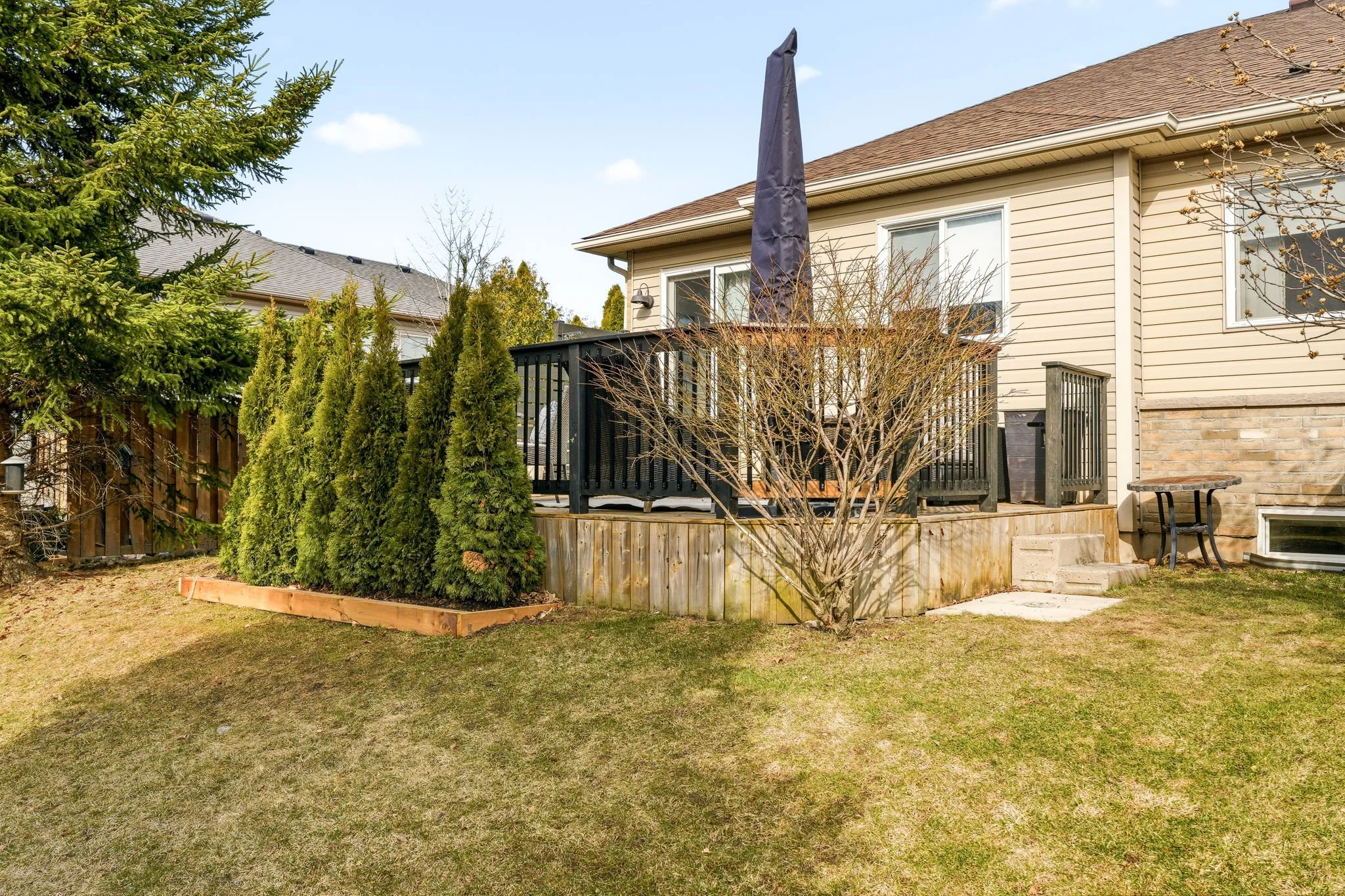 49-web-or-mls-EXTERIOR BACK-5.jpg