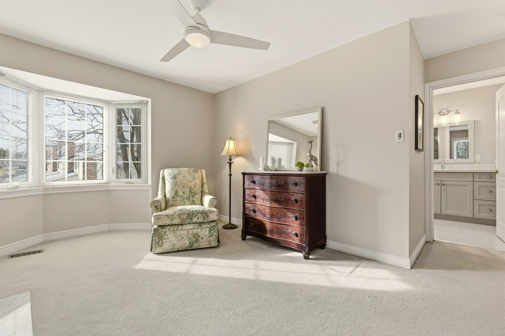 038-SECOND FLOOR-9_m.jpg