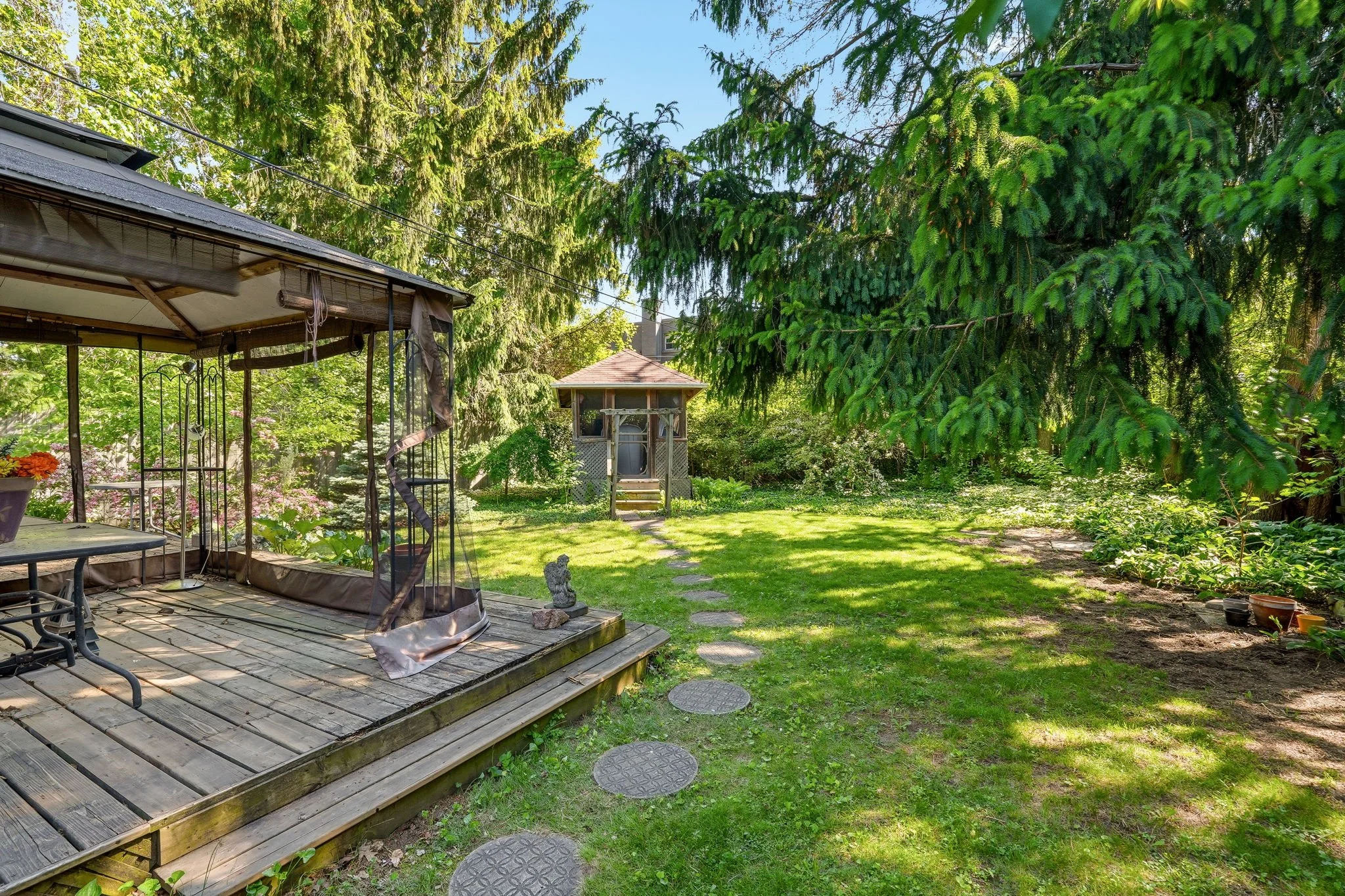 34-web-or-mls-EXTERIOR BACK.jpg