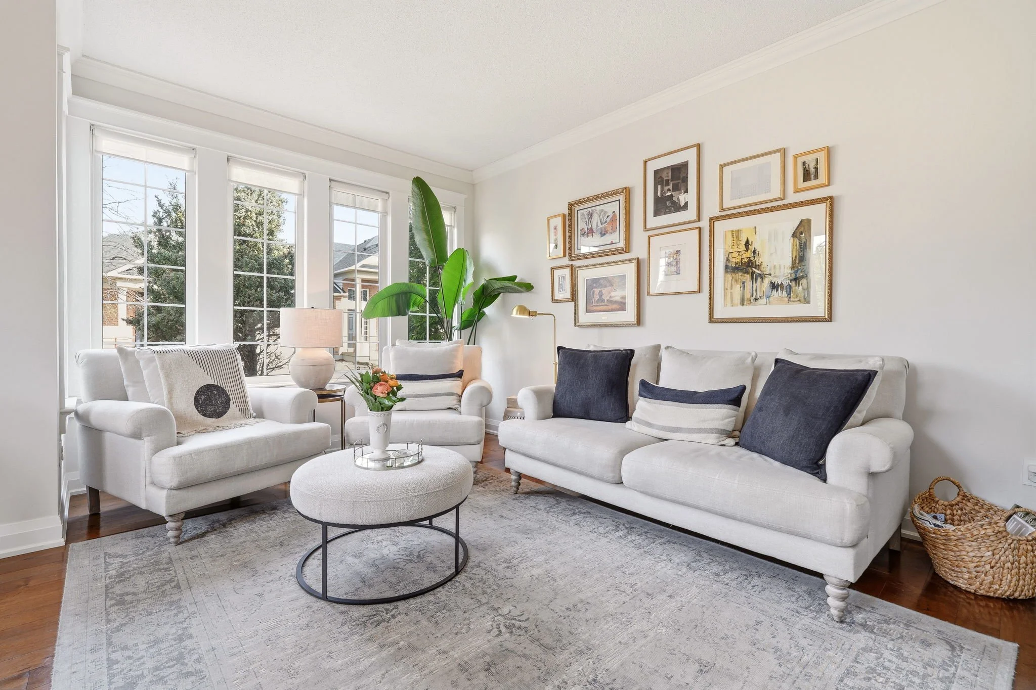 22-web-or-mls-MAIN FLOOR-17.jpg