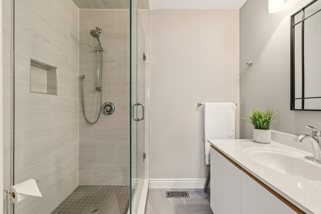 033-SECOND FLOOR-5_m.jpg