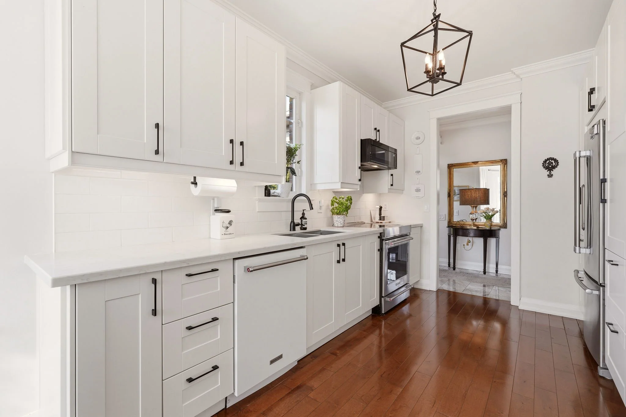 13-web-or-mls-MAIN FLOOR-8.jpg