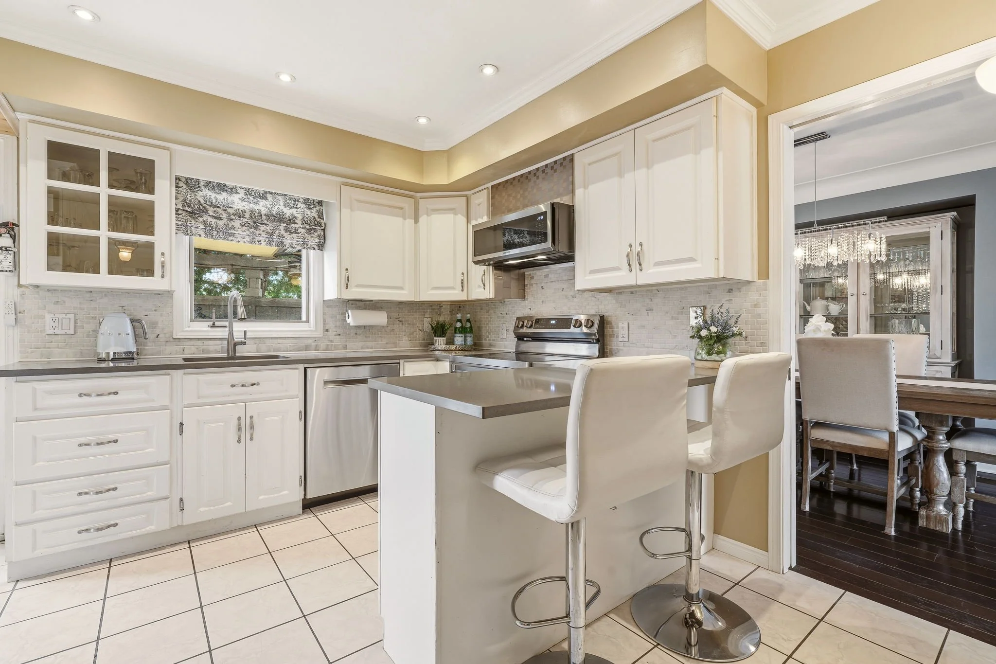 18-web-or-mls-MAIN LEVEL-13.jpg