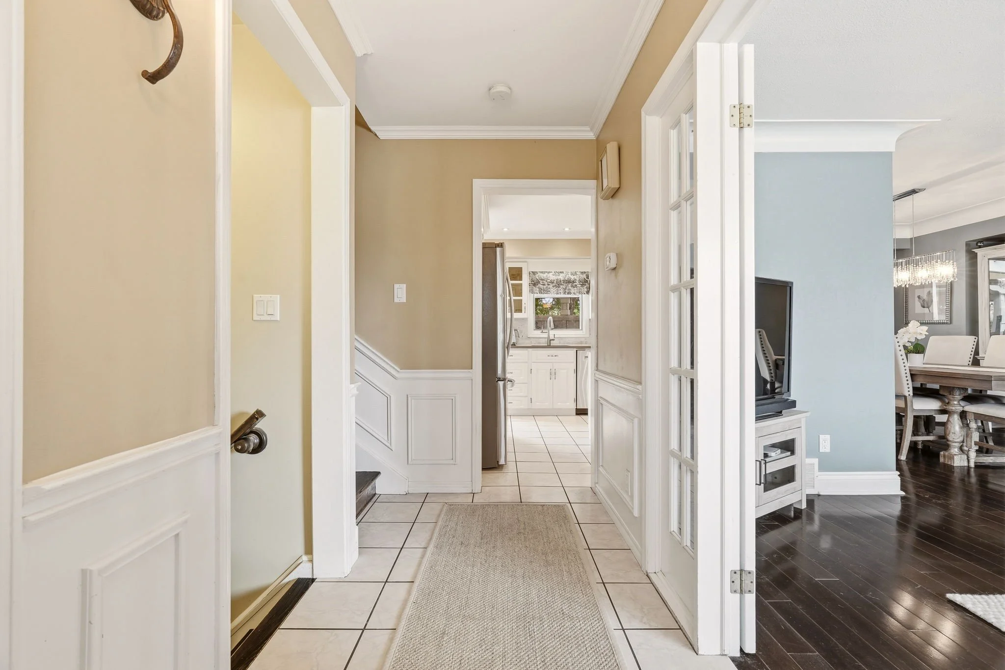 16-web-or-mls-MAIN LEVEL-11.jpg