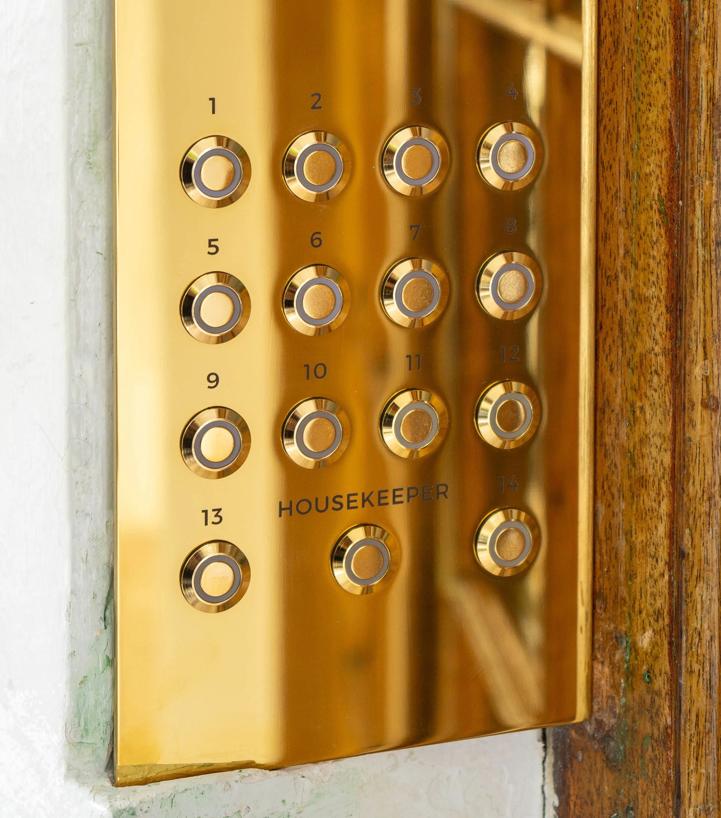 DoorBird 15-button intercom | Brass PVD finish | 180° hemispheric HDTV lens | LED call buttons | Night vision | AEC/ANR noise reduction | Light sensor | Bistable latching relay | Action schedules | Free visitor history