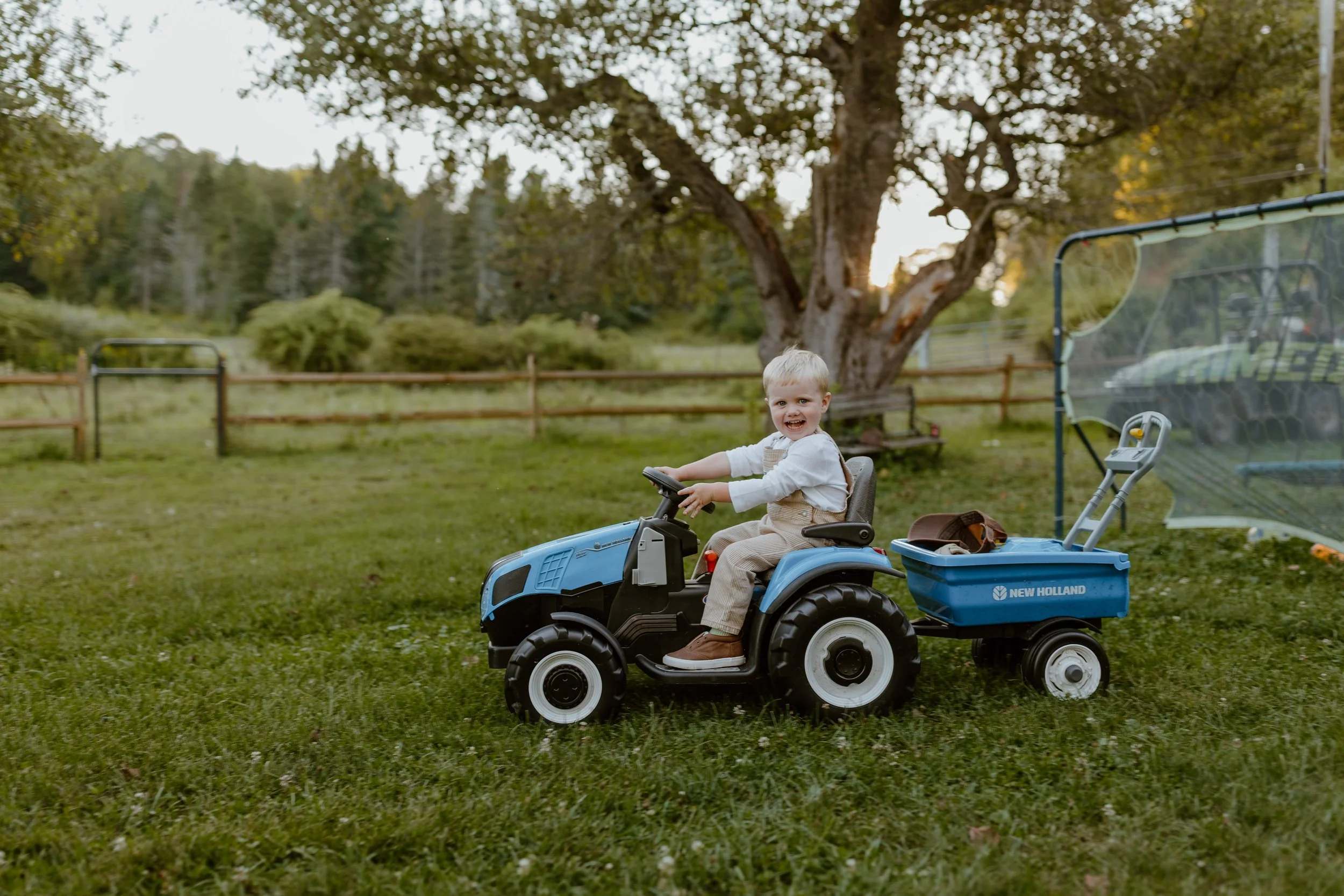 Springfield-Vermont-Family-Photography-family-farm-36.jpg