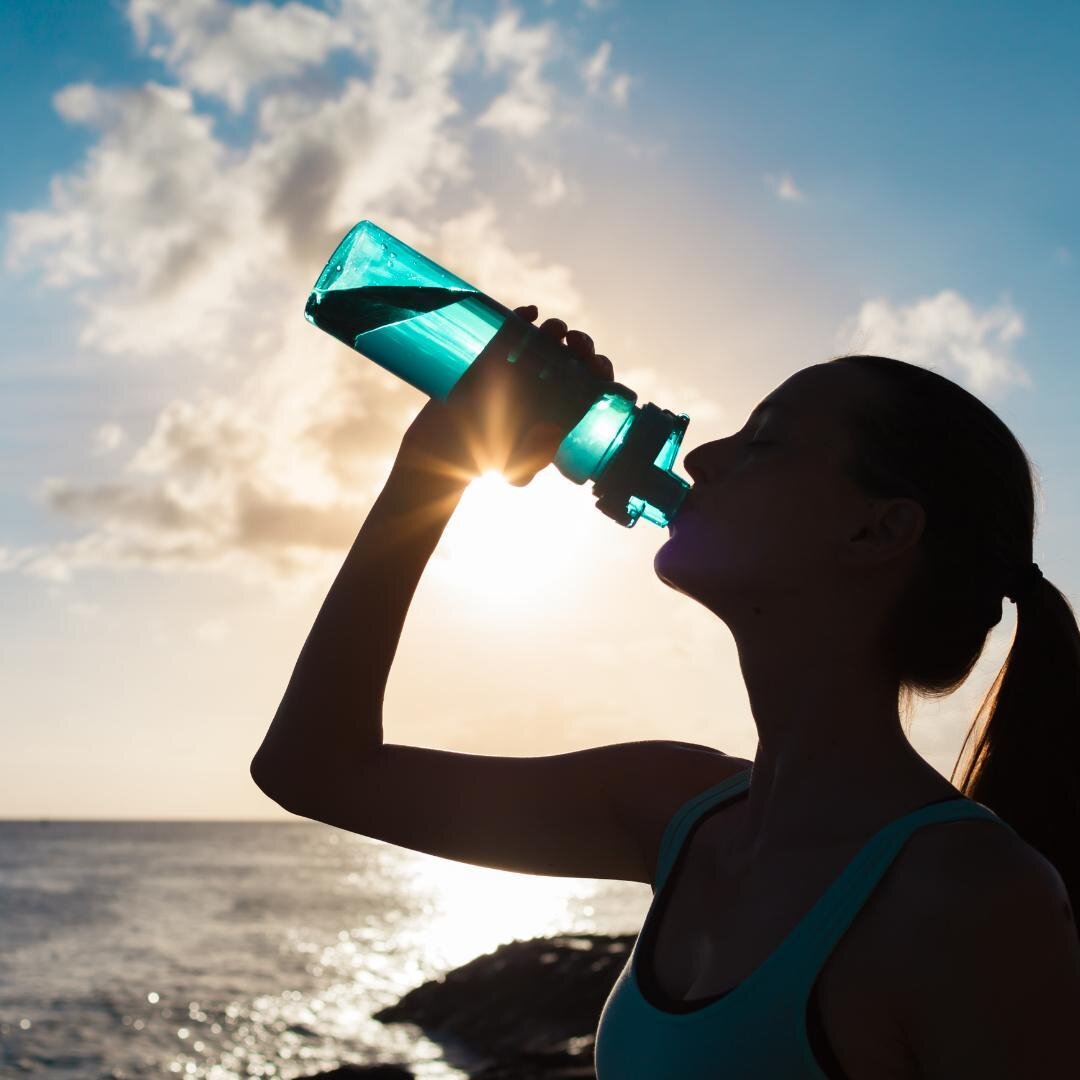 It's crucial to drink the amount of water your body needs each day! It has many benefits on your overall health, sleep quality, and increases the energy your body has to get through the day!💧 💙⠀
⠀
 ⠀
#wellnessandwealth #health #water #hydration #we