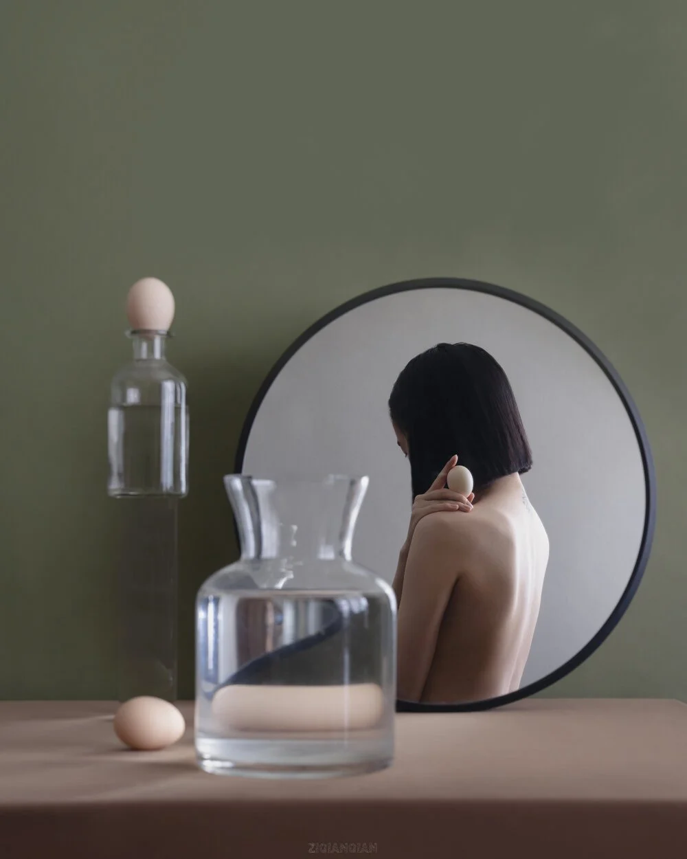 Viveura Self Portraits by Ziqian Liu 2.jpg