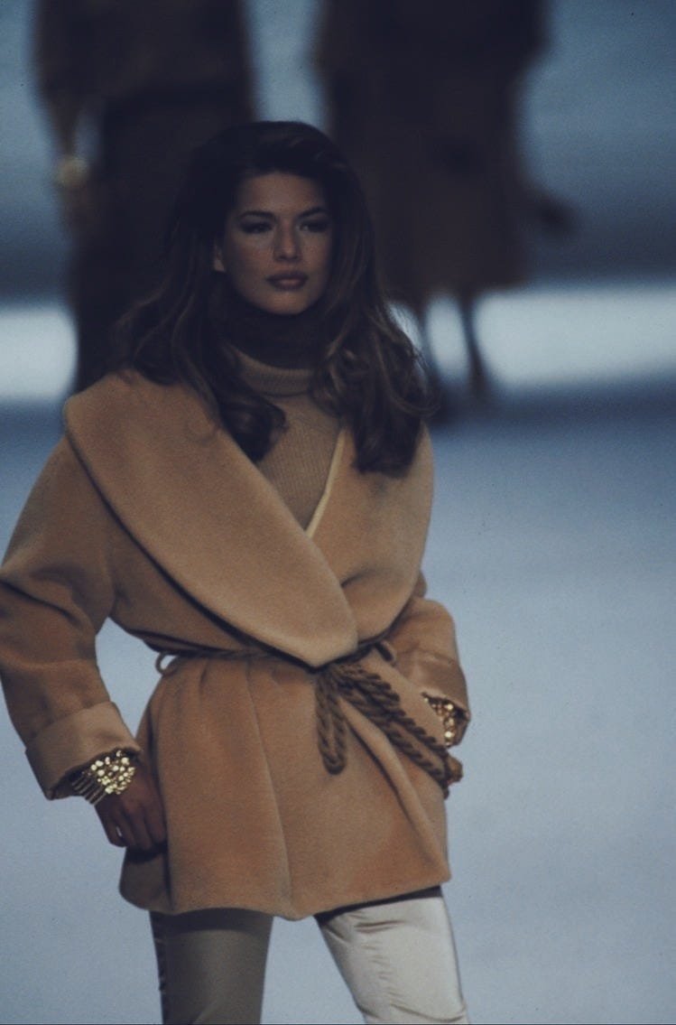 Distinction by Viveura 3.jpg