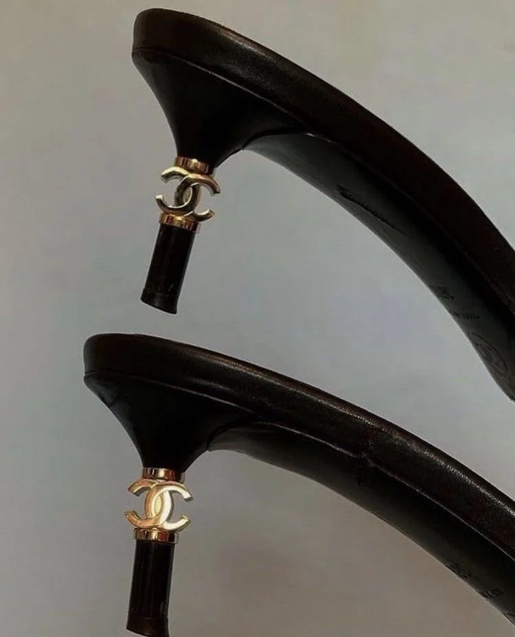 How to admire without desire 3.jpg