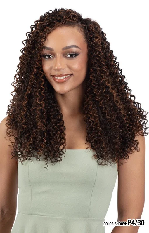 Embrace - Water Curl 24"