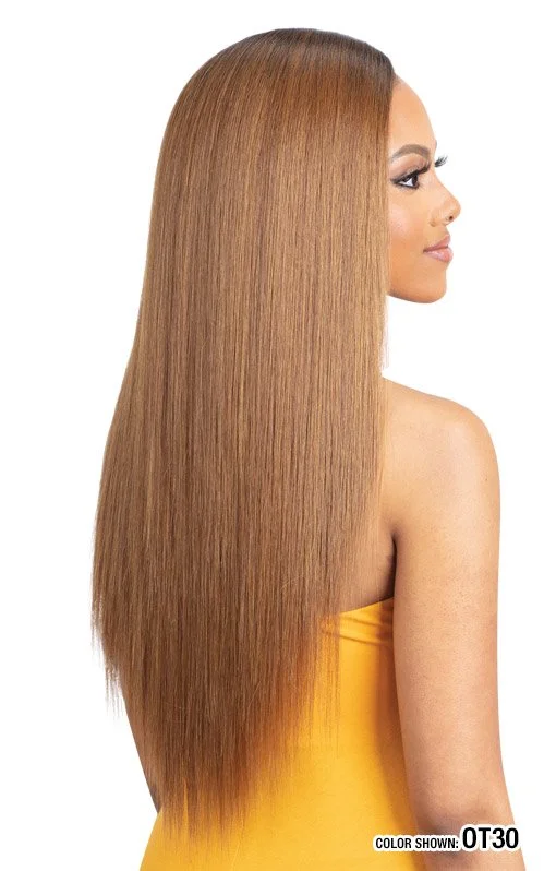 MOCTX18_02.jpg (Copy)