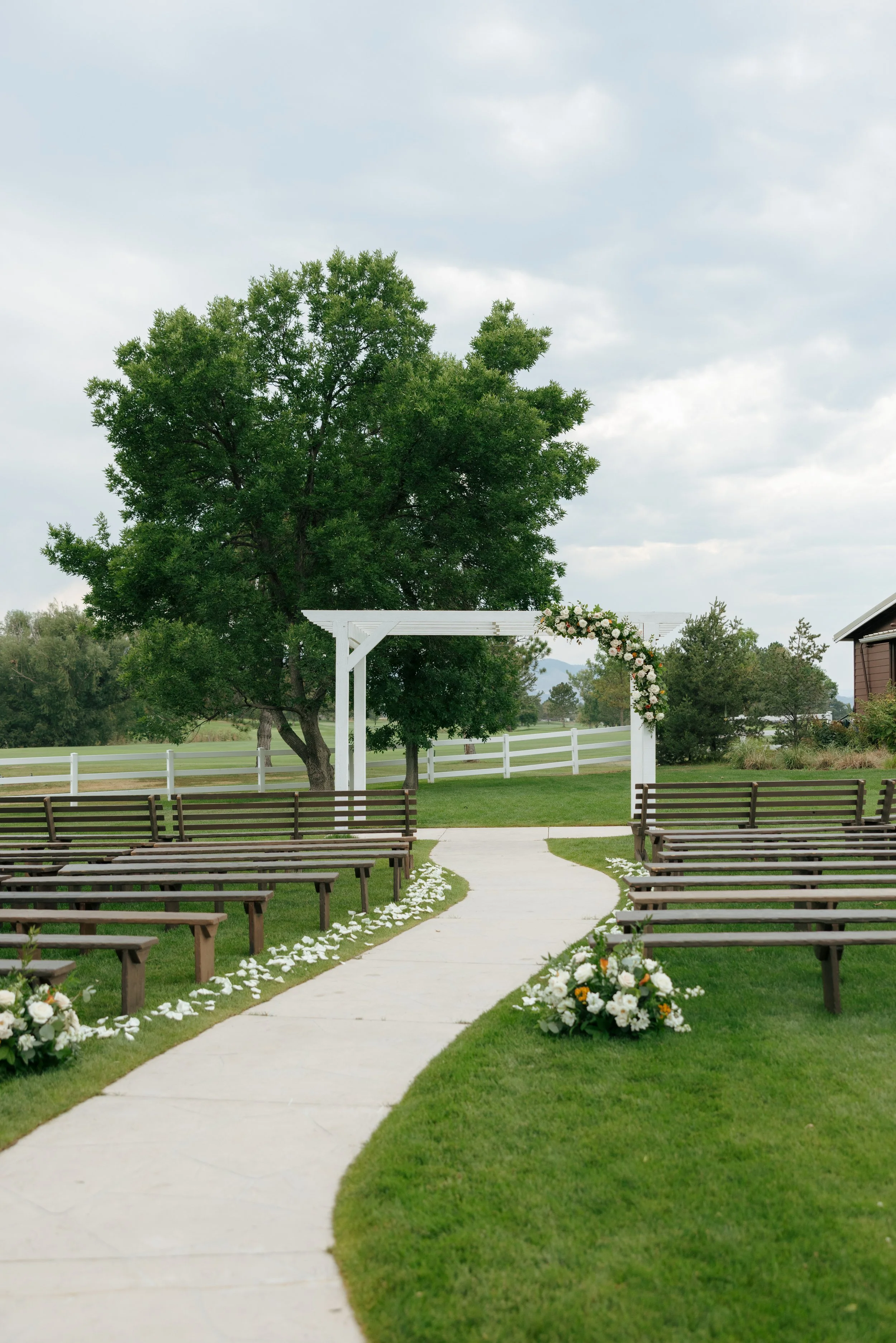 the ceremony space at The Barn at Raccoon Creek