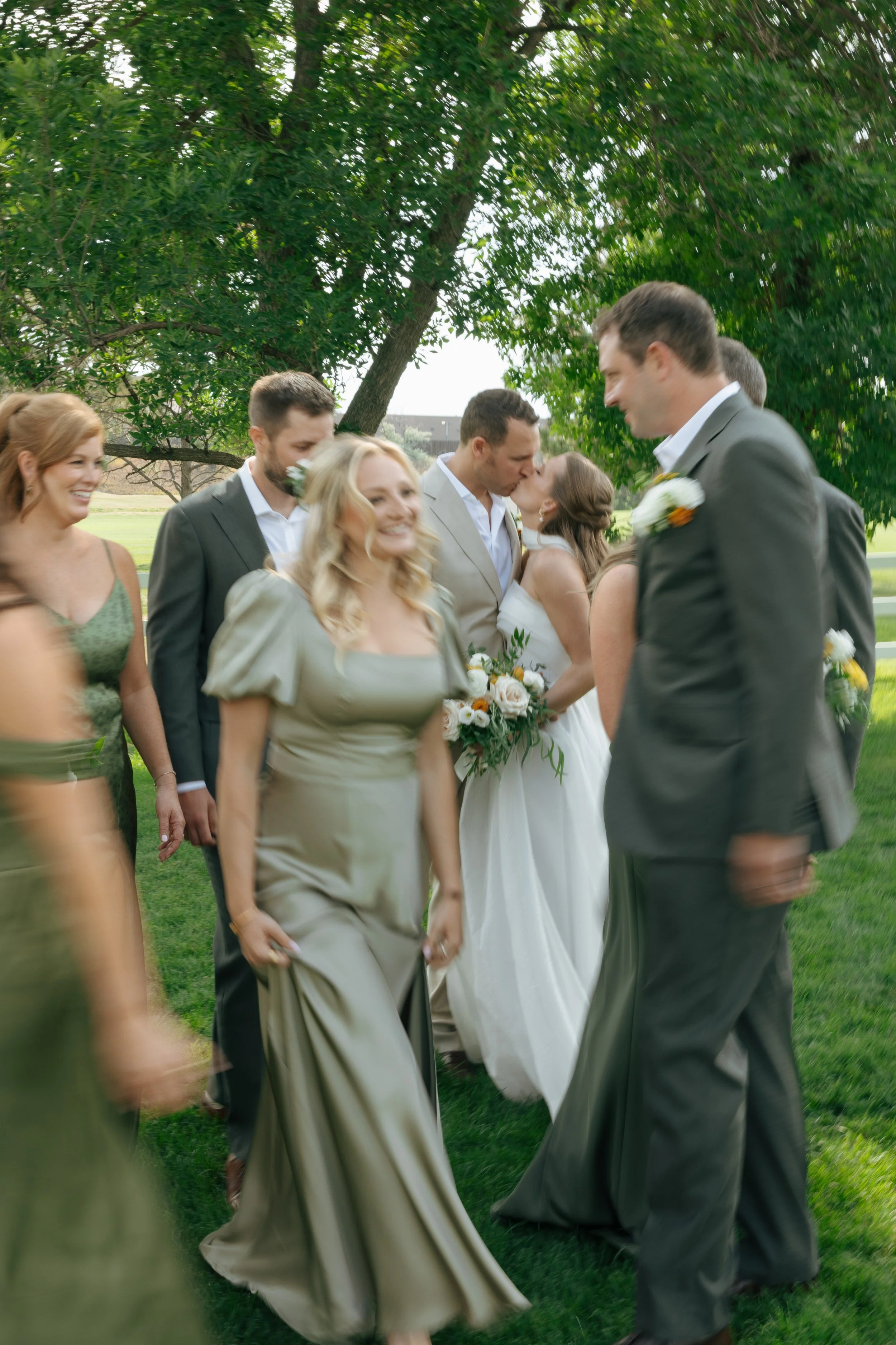 wedding party photo at The Barn at Raccoon Creek