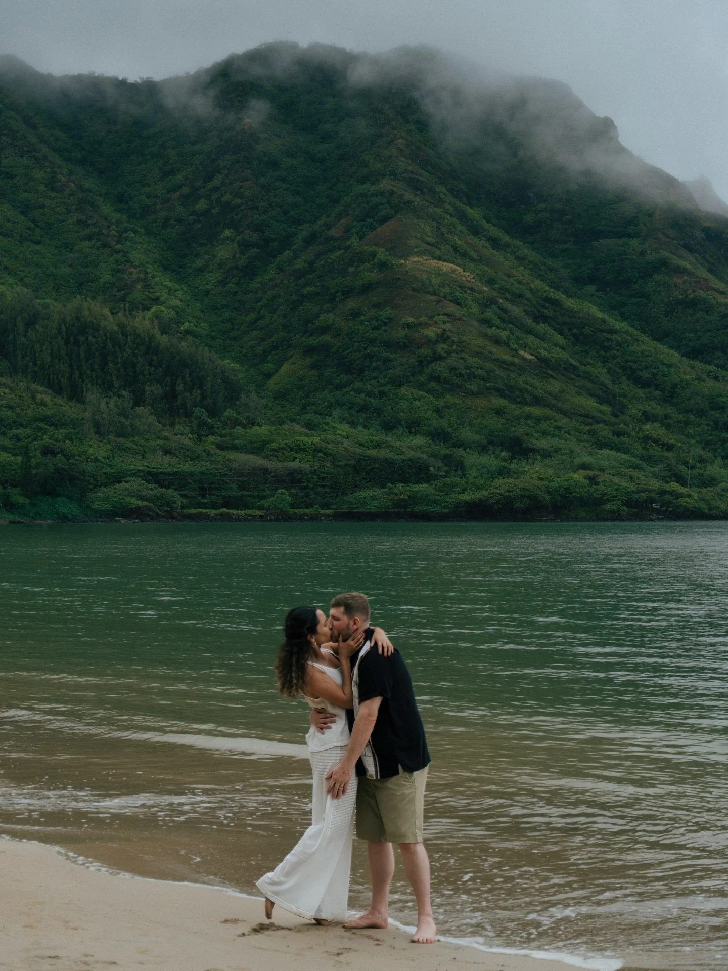 4 years married to the love of my life and my tripod got us some cute photos in Hawaii 🤍🌺

(I said all the cheesy things on my personal profile @mandha_lpd and can&rsquo;t add myself as a collaborator here, but really wanted to share these with you