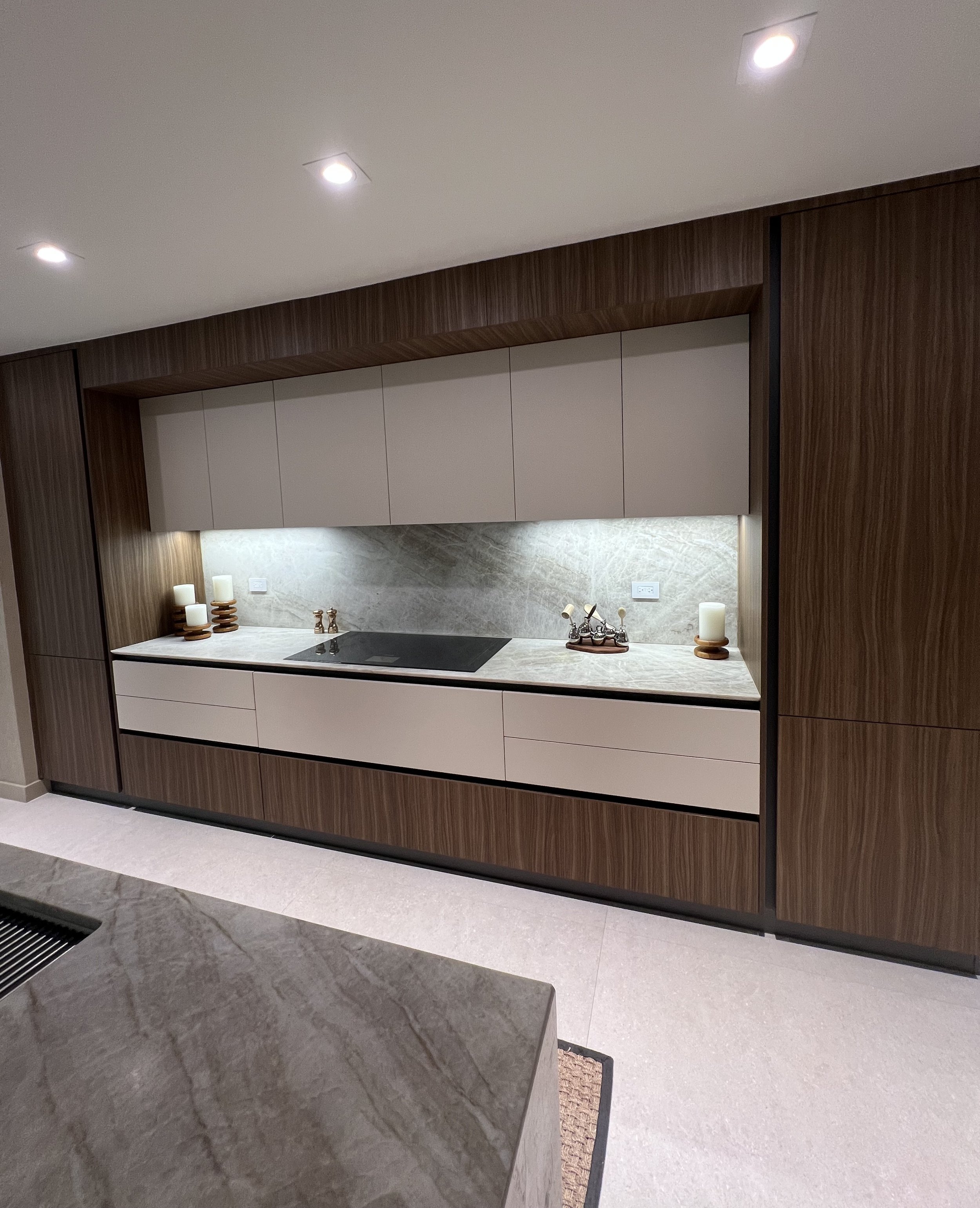 Modern Kitchen Remodel by Kitchen Quest design solutions — Project 2 project photo 3