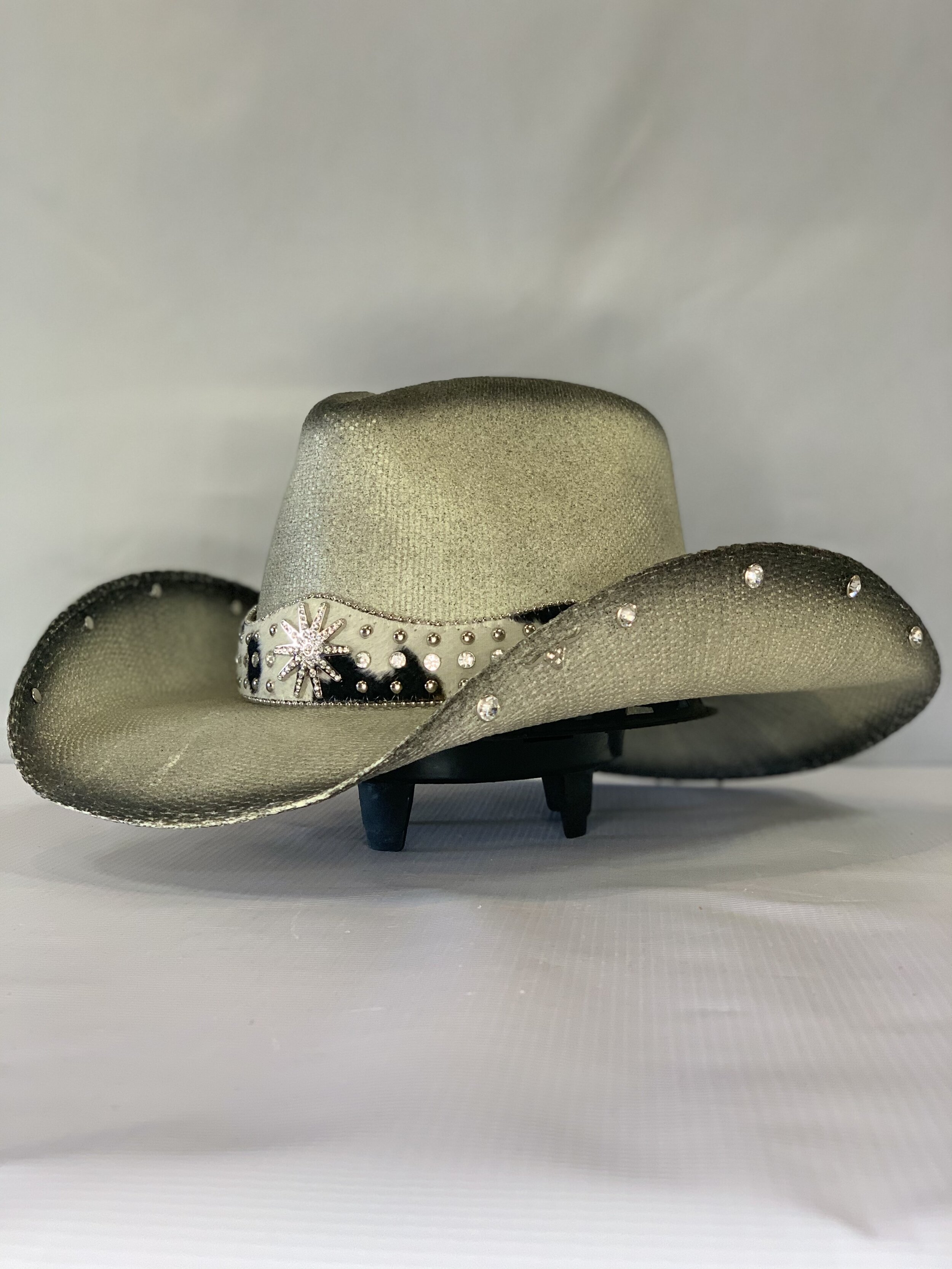 Bangora Lightning Strike Hat - Gray
