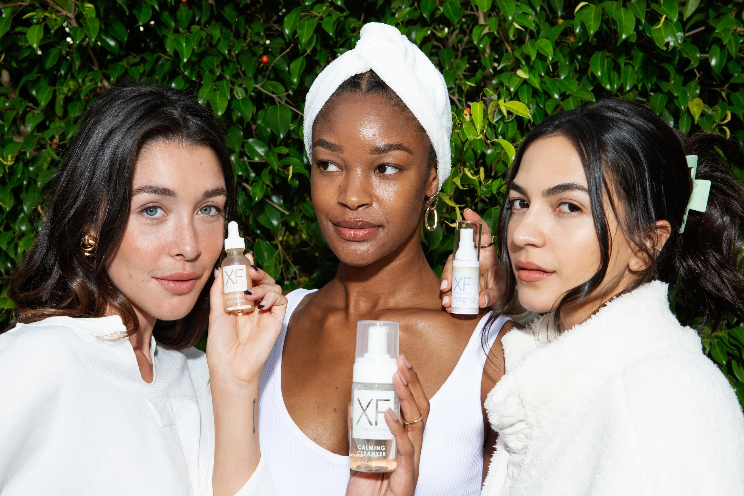 X Formulations Brand Campaign
Left to Right: Hanna Stein, Erica Wilson, Natalee Lines
Photography Credits : Jessica Pomerantz