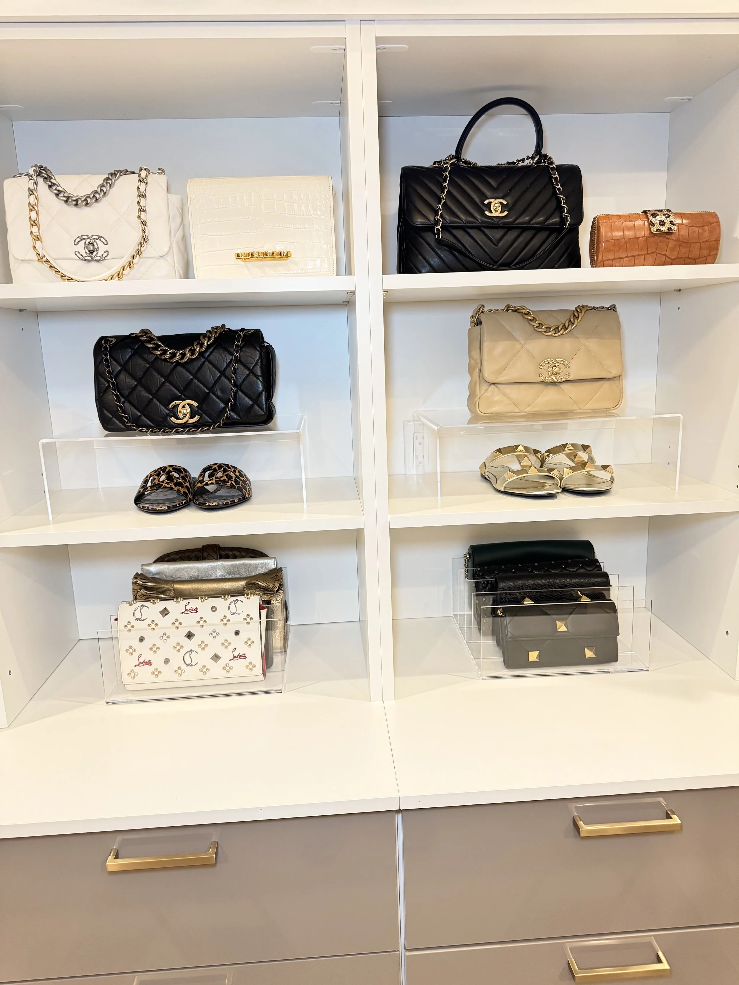 CLOSET-3.jpg