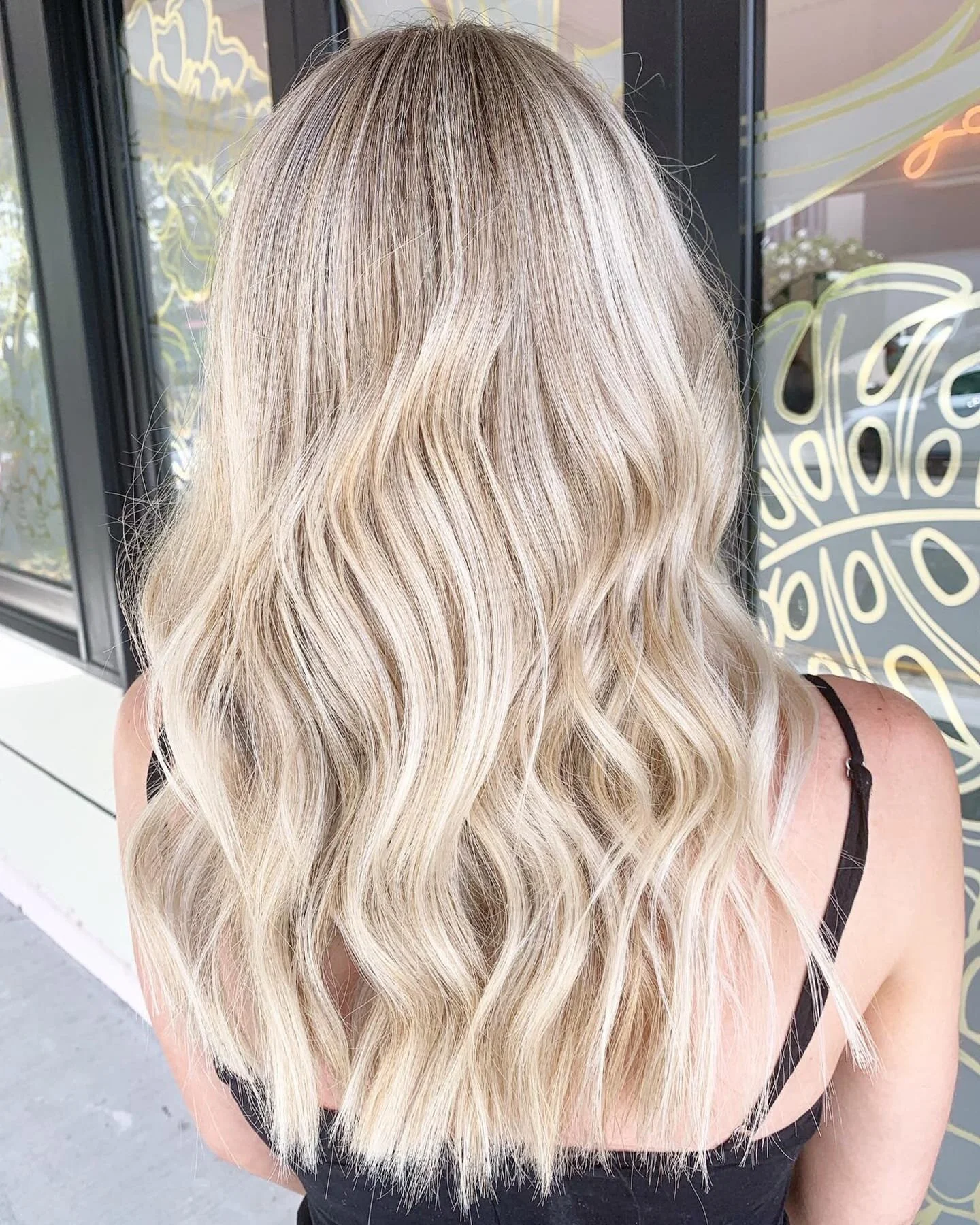 Hair photo from behind | Featured image for the Hairdresser East Brisbane Marigold Bulimba.