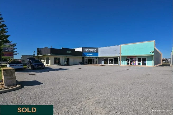 4/4 Bakewell Drive, Port Kennedy, WA 6172