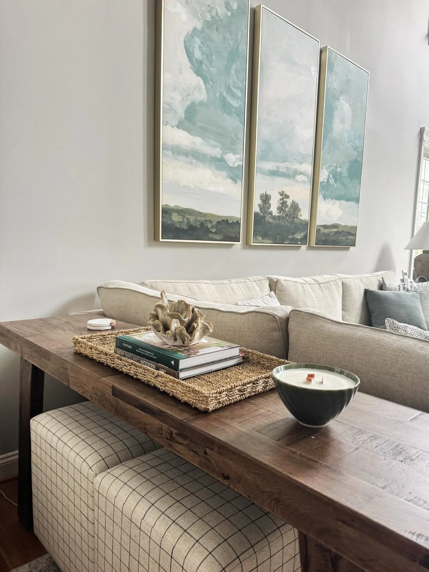 When the art steals the show ✨ This tall triptych fills the space beautifully in this room. Tall ceilings are pretty but they can make a room feel less cozy and are often hard to decorate, these did just the trick!