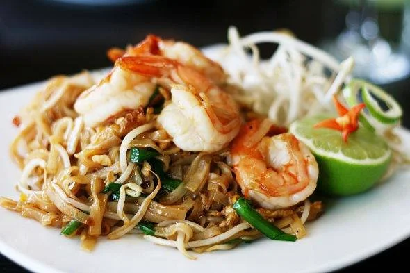 Thai noodle dish with prawns, lime, and vegetables served at Thai Square restaurant in the Blue Mountains