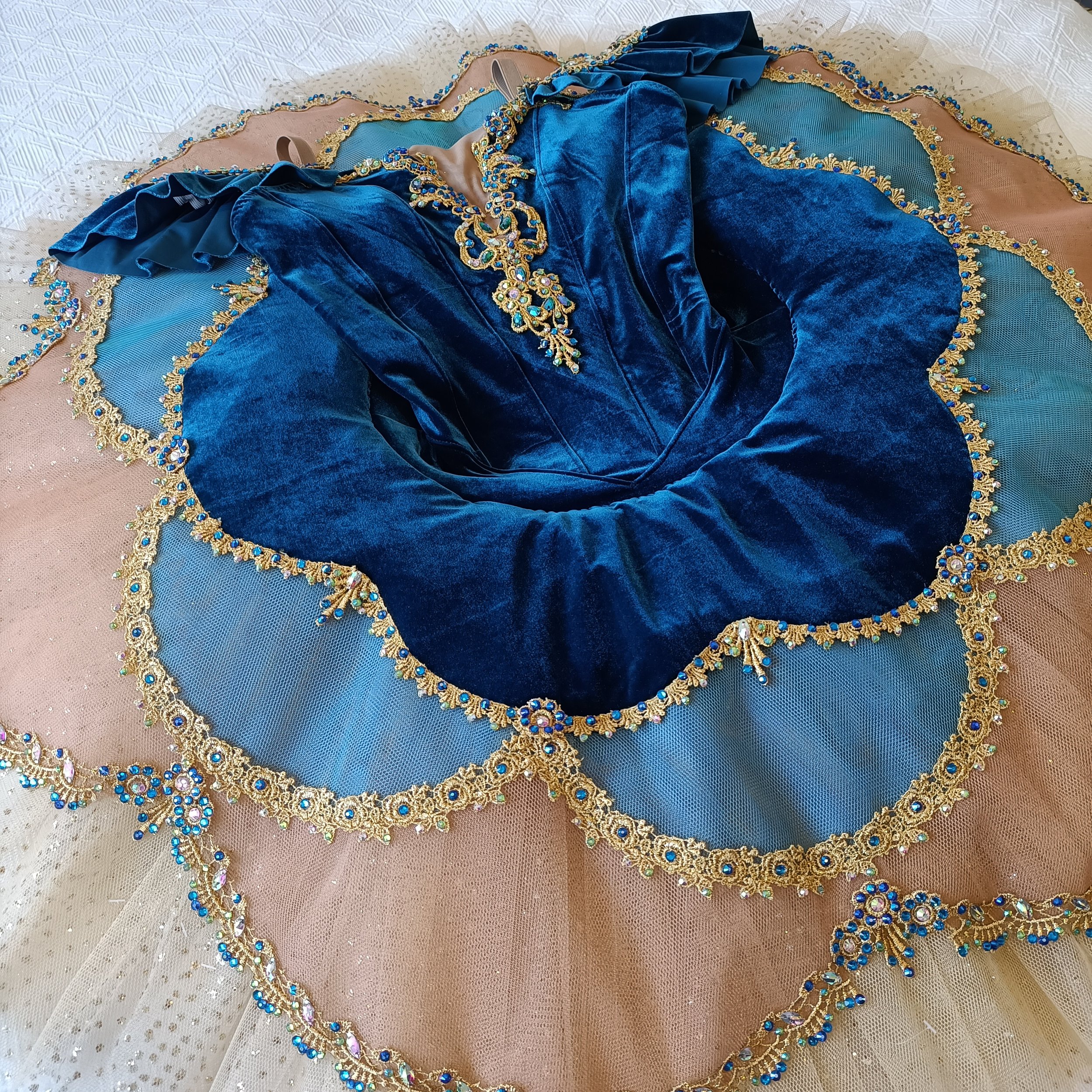 Coutney Teal and Gold 2.jpg