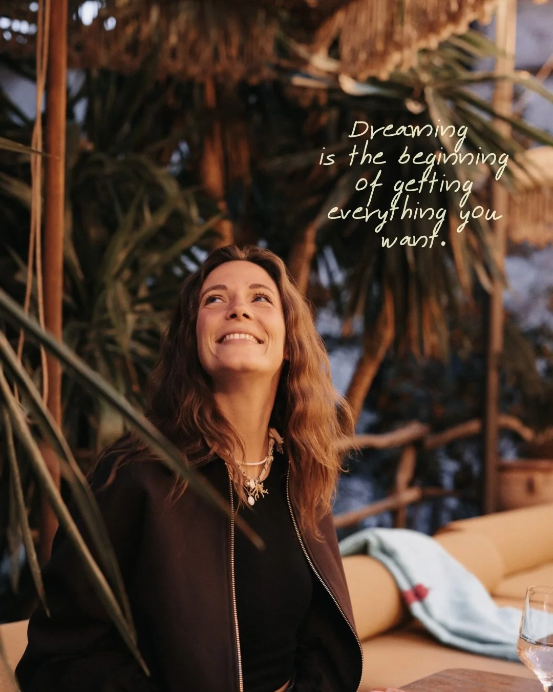 Roadtrip &uuml;ber Barcelona nach Mallorca&hellip; ohh das war so eine sch&ouml;ne Zeit 🥹🤍. Ich freue mich einfach soo sehr auf alles was kommt.

Kommende Woche bin ich auf dem wundervollen Event von @lauramalinaseiler (wer von euch ist auch da?). 