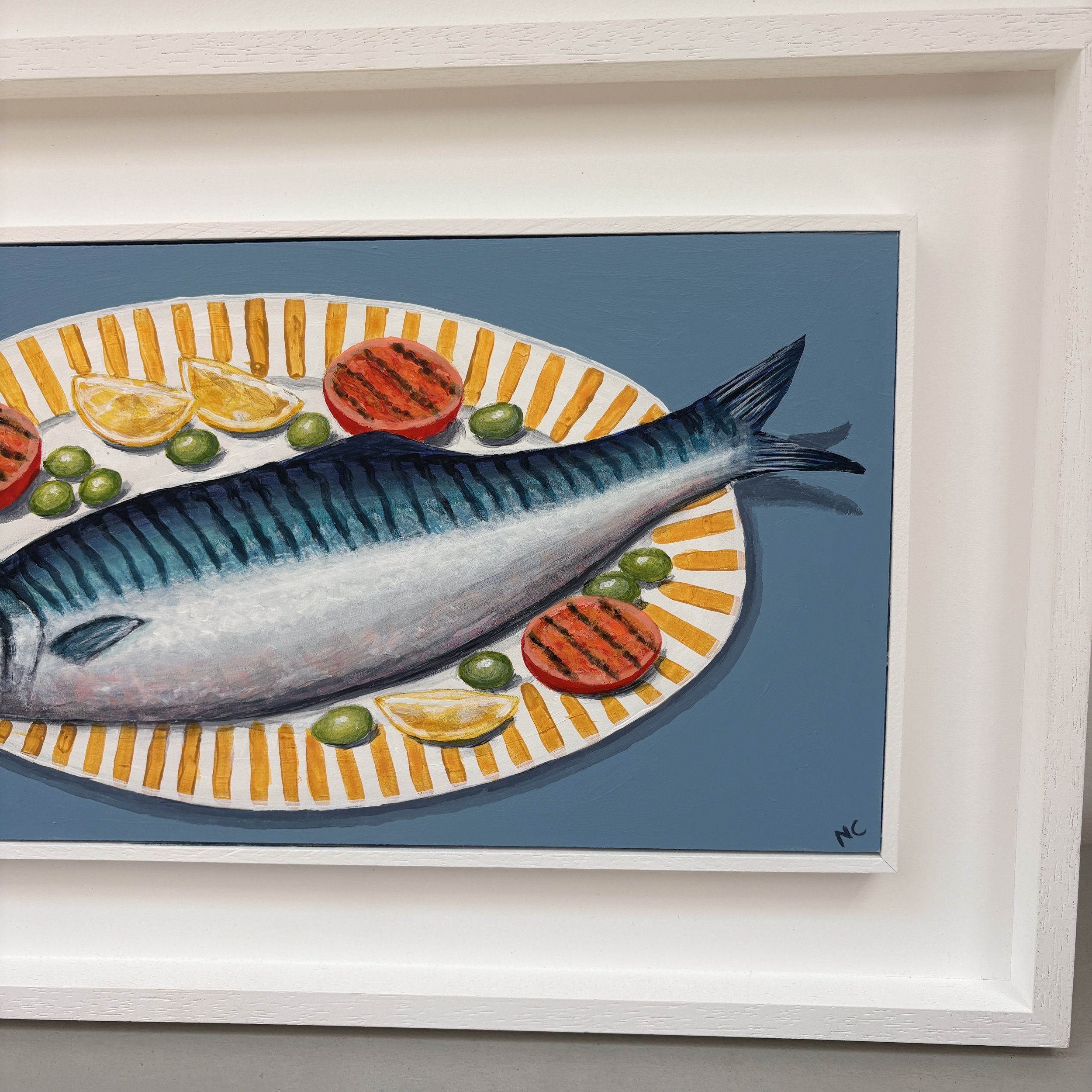 Fish platter yellow right .jpg