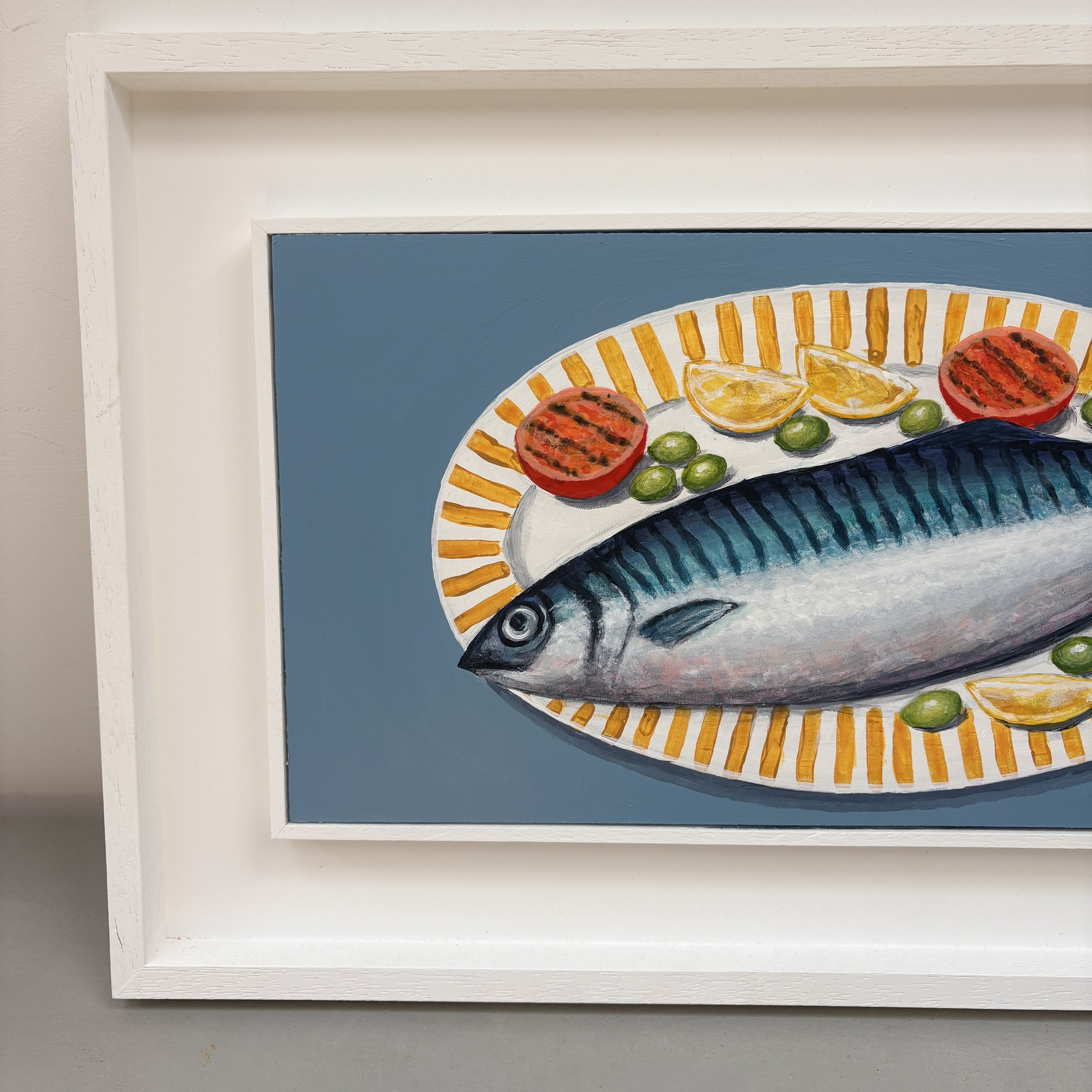 Fish platter yellow left.jpg