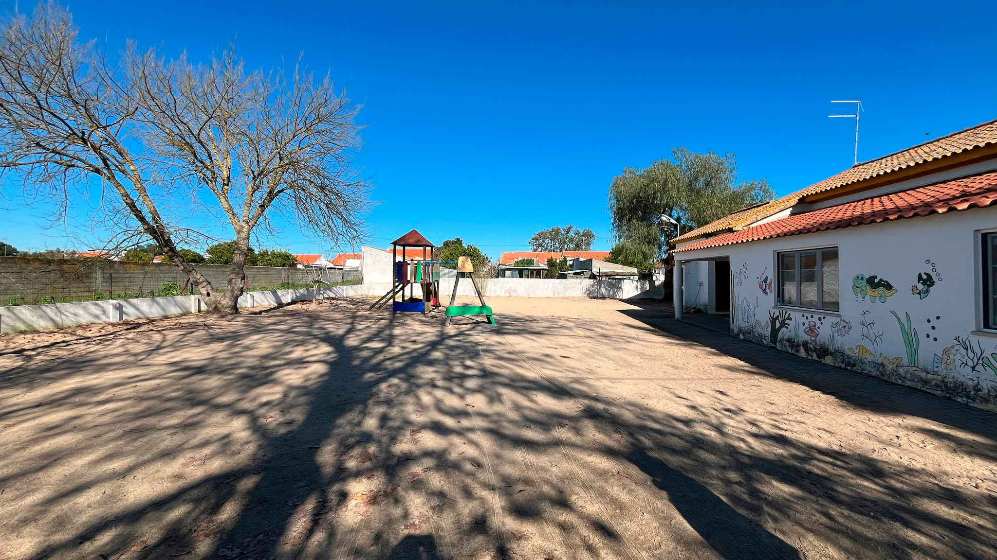 Escola Básica Azervadinha 2 e Rebocho Coruche