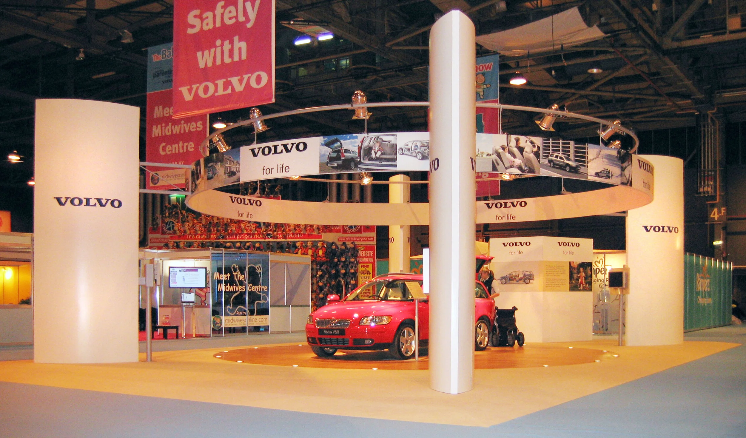 Volvo 1, Glasgow.JPG