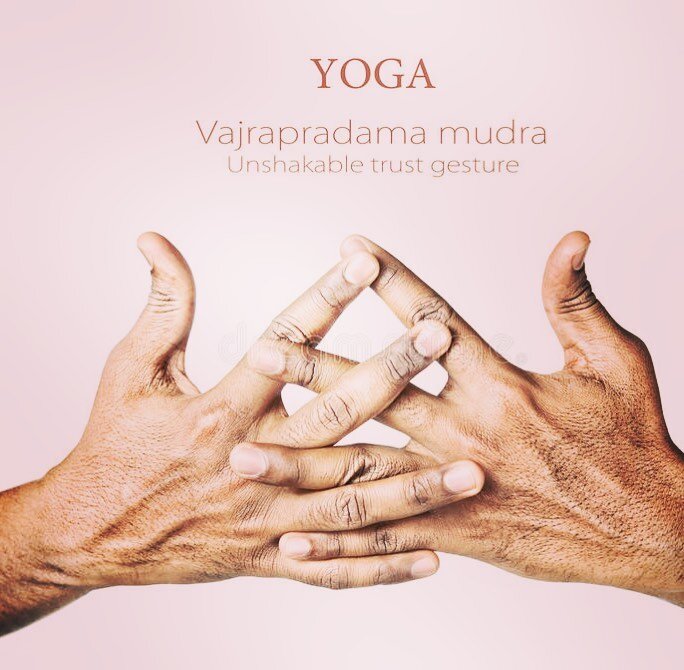 *unshakeable trust* *vajrapradama mudra*

***
How to use it and when? 

Whenever you feel of self-doubt or need to tap into your inner strength. 

Place your palms in front of your chest, on your heart space. Thumbs, fingers nicely spread wide. Be ob