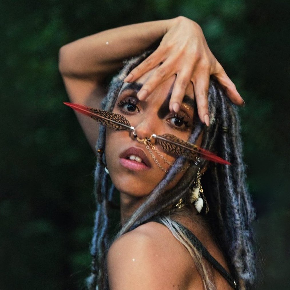 FKA-Twigs-Resize-2.jpg