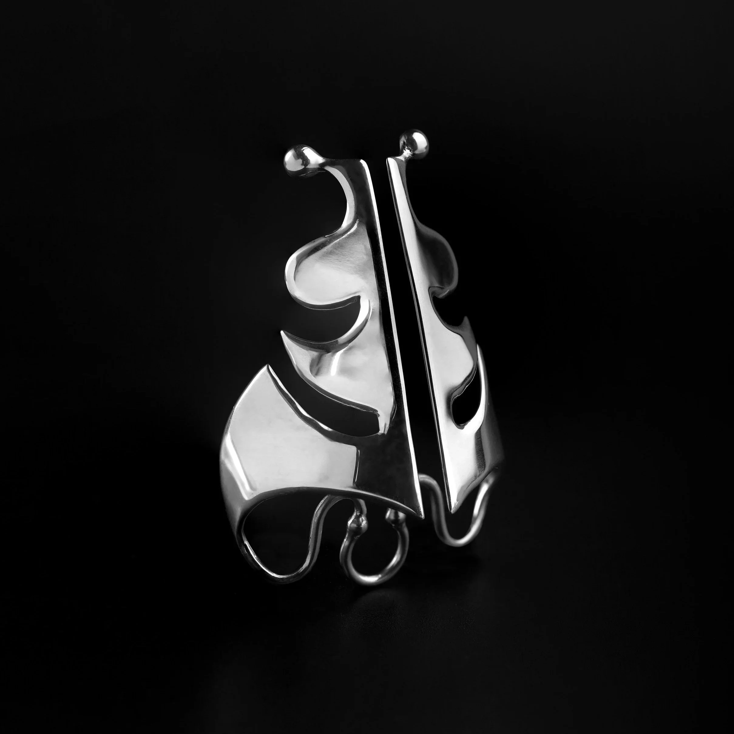 Coil Nose Cuff