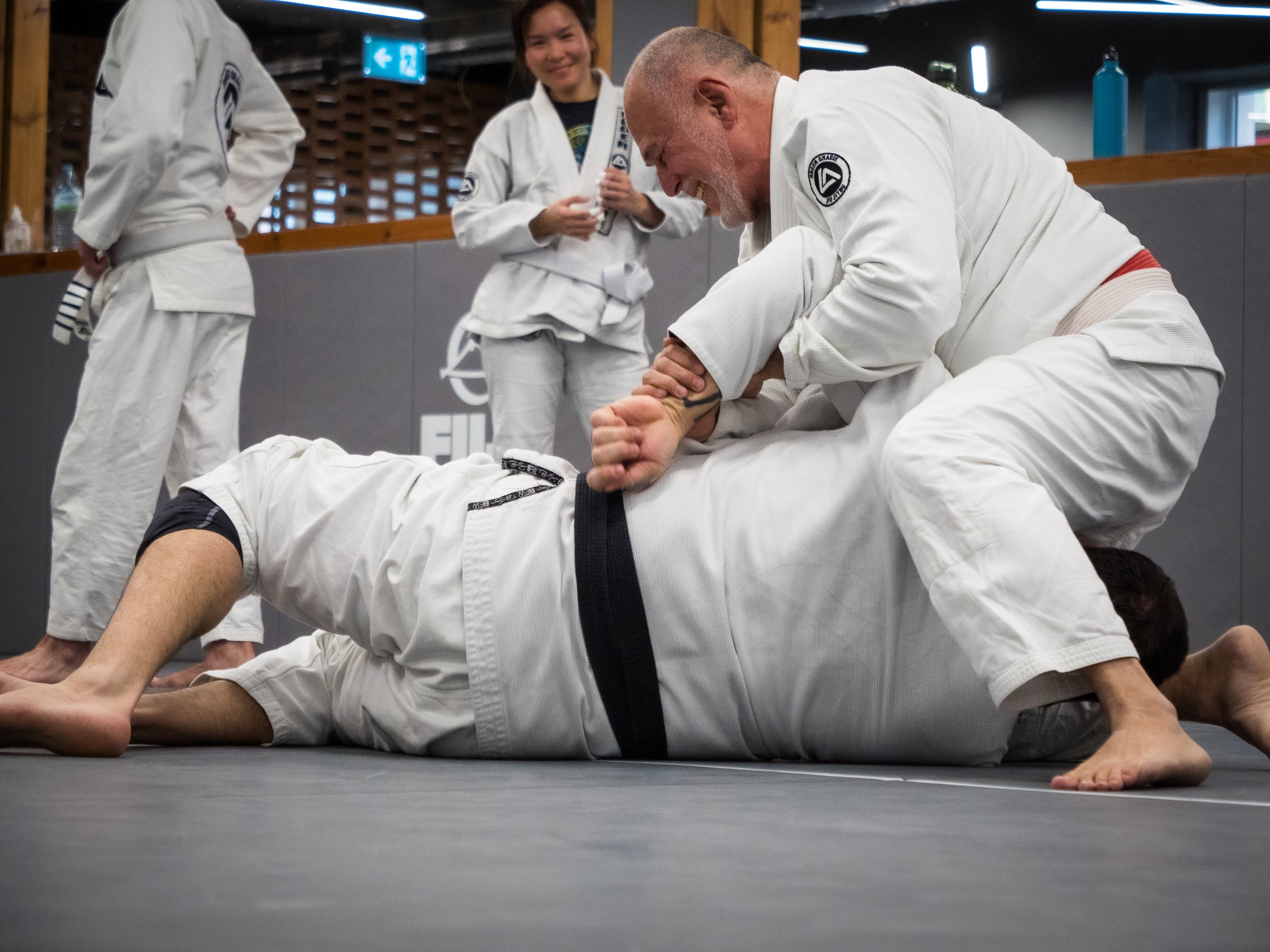 Mauricio Gomes Roger Gracie Academy BJJ London — Roger Gracie