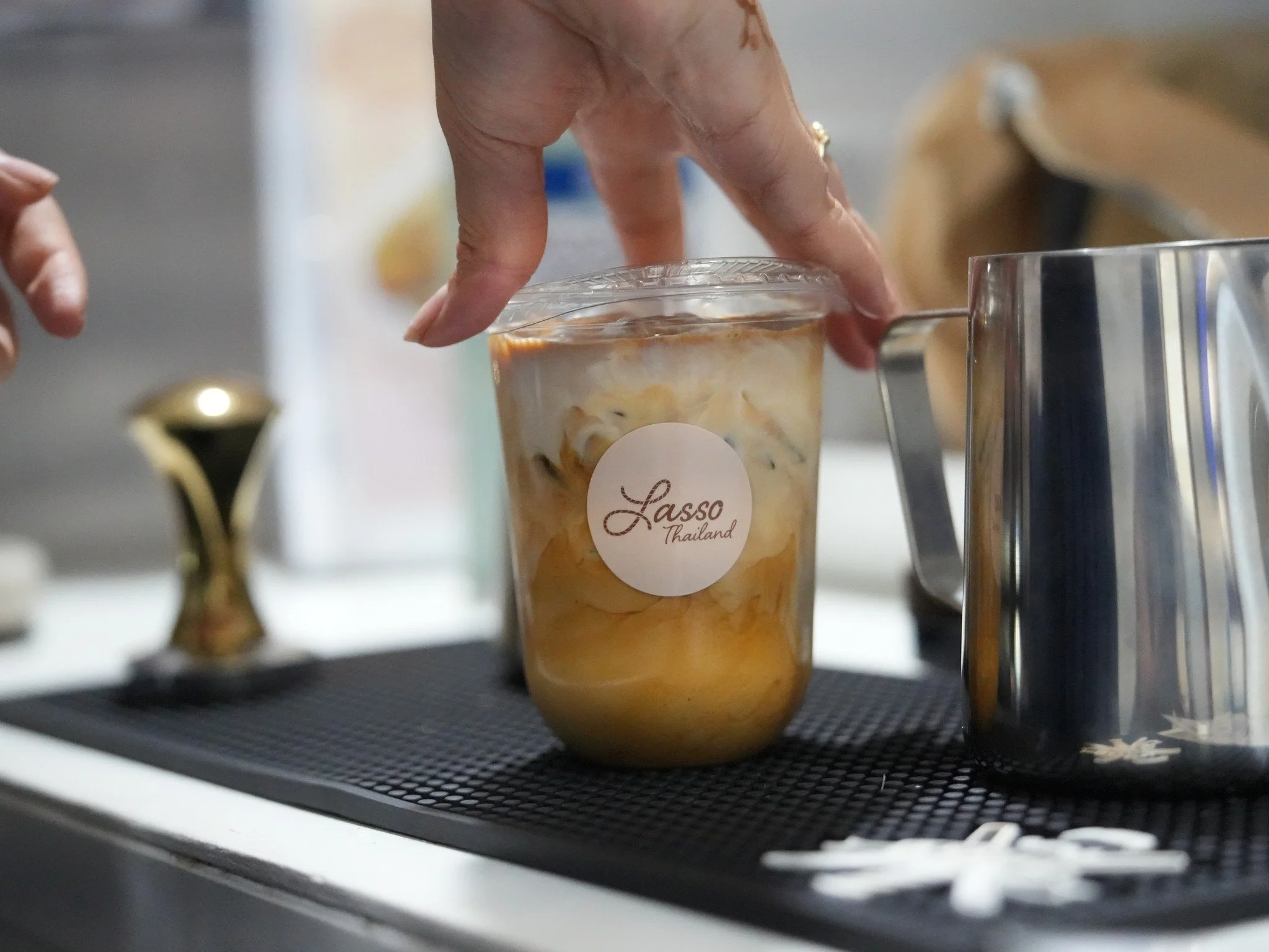 Nothing beats an afternoon iced latte 🥤