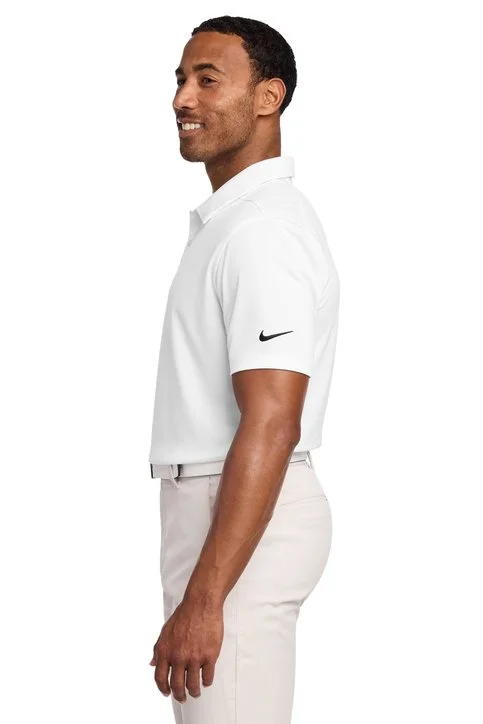 624Wx724H-9846-White-4-NKBV6042WhiteModelSide2.jpg