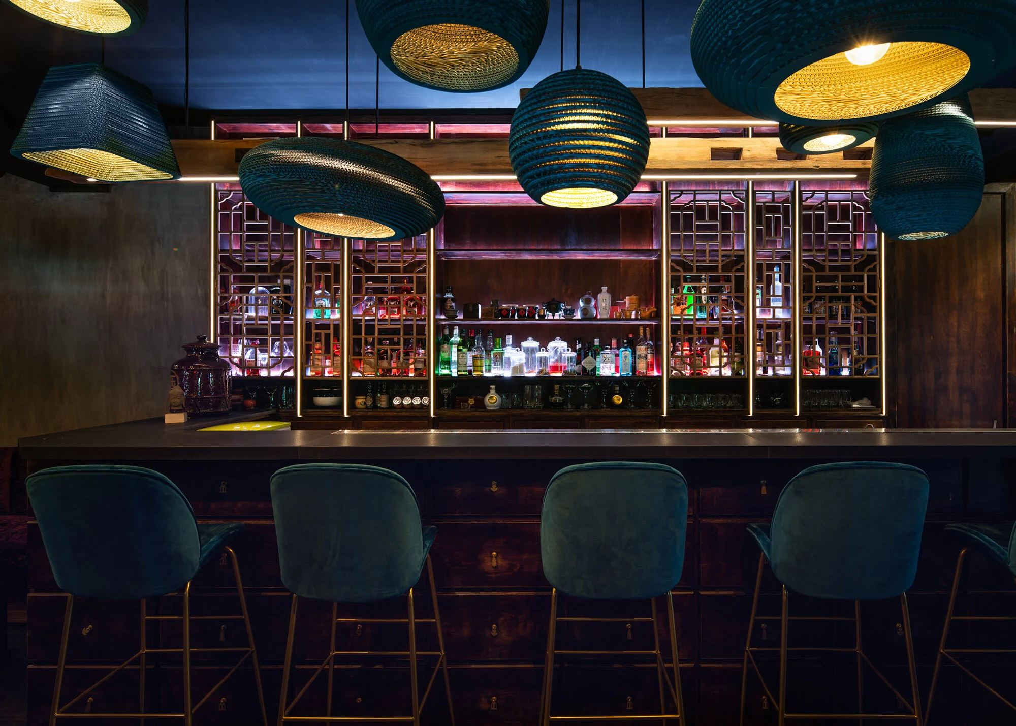 Bringing in the Wine — KYOTO GLOBAL DESIGN AWARDS