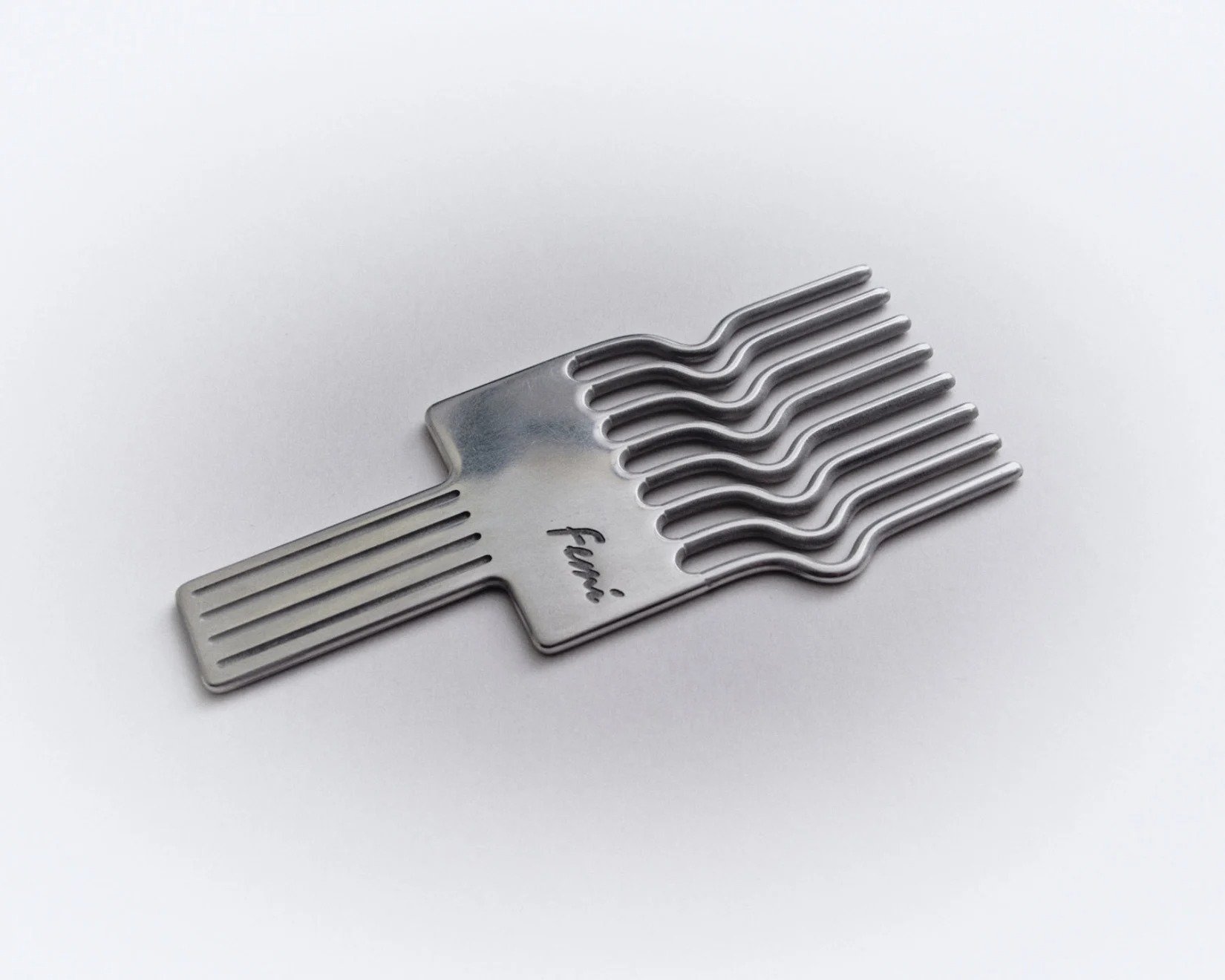 Simon Skinner — Reimagining the Afro comb