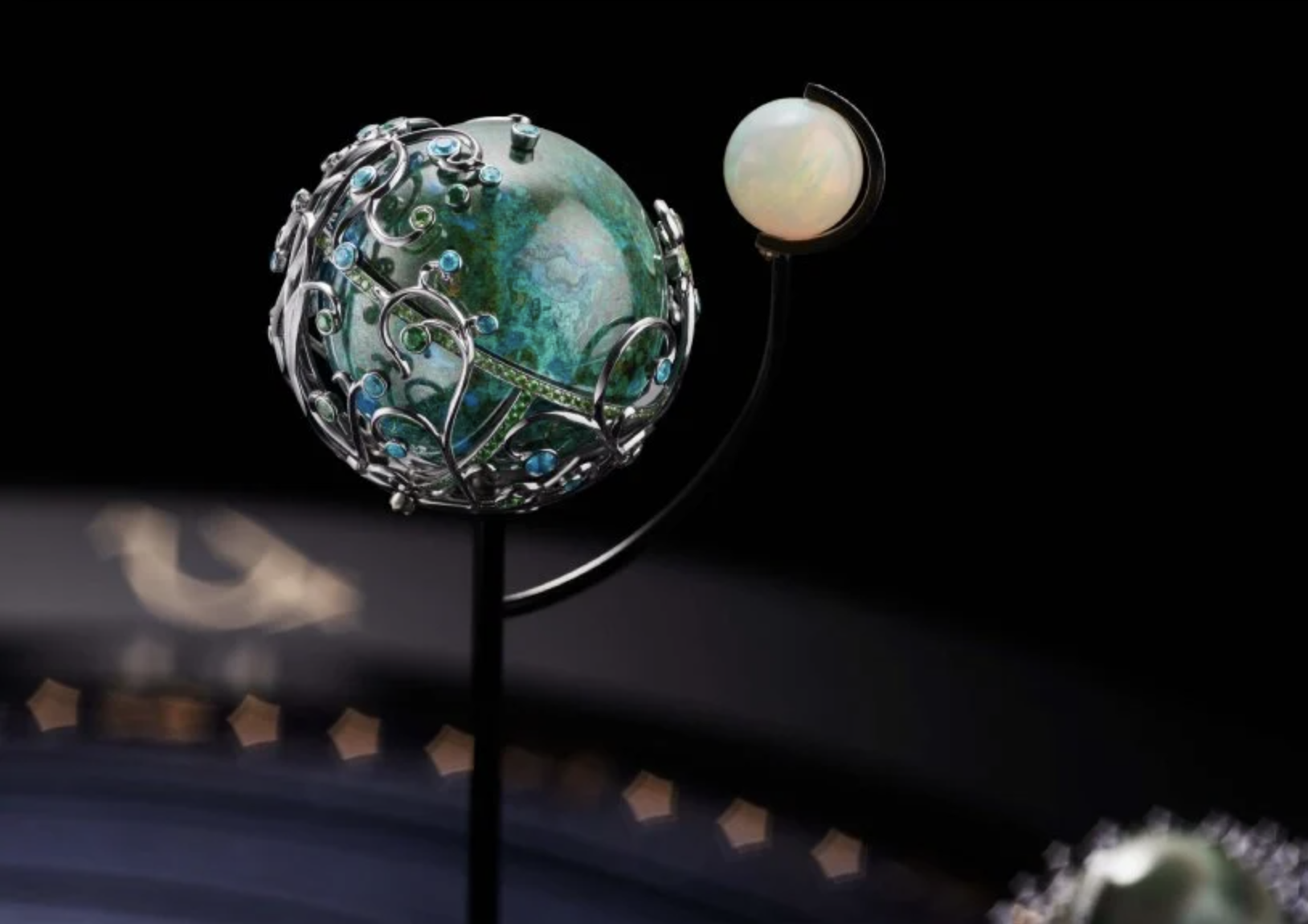 Van Cleef & Arpels ornates automaton with sublime gems at