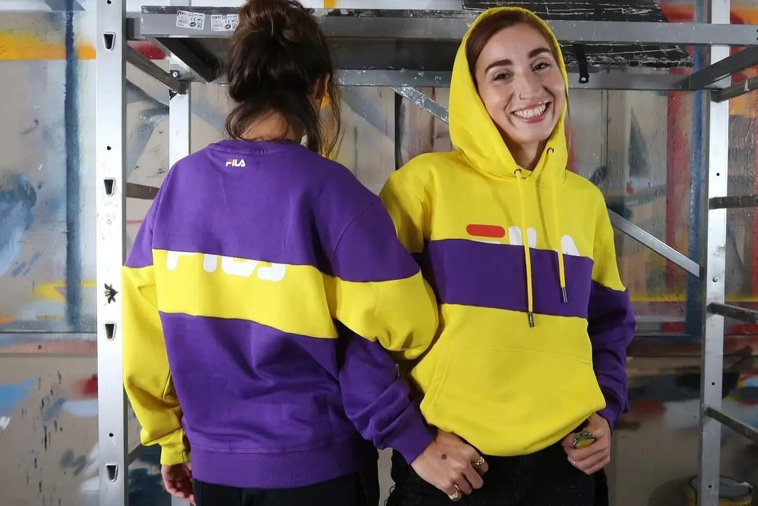 Mannequins portant des sweats upcyclés issus de la collaboration L'Unique Façon & Citadium. Pièces uniques.
