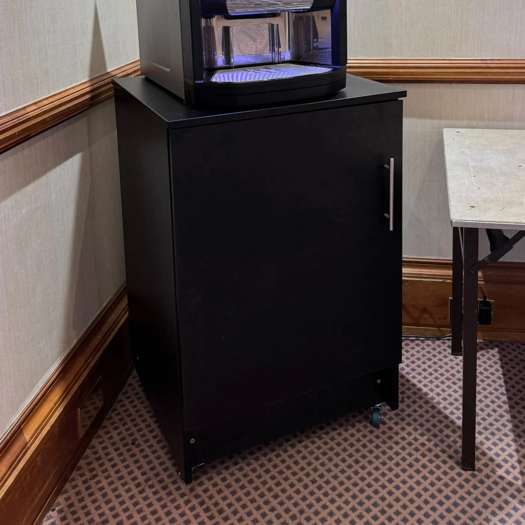 Mobile Trolley with Water Pump