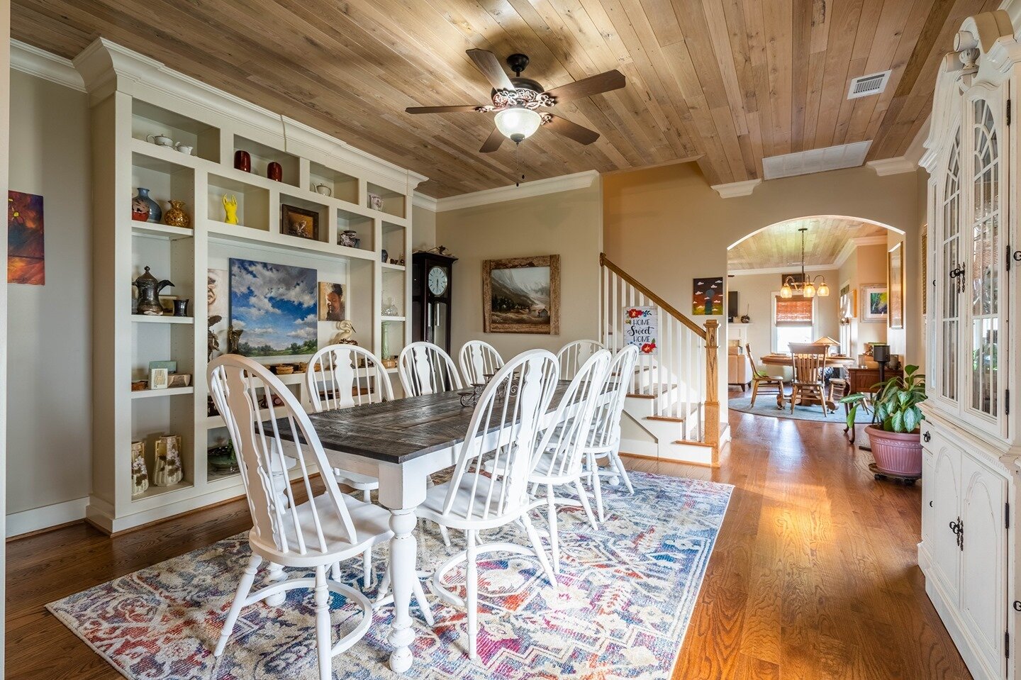 It is the little touches that make a house. Like the wooden ceiling throughout this house! ⁠
⁠
Listed by Josie Young⁠
⁠
#Wallaceandmoody #justlisted #motgomeryhomesforsale #auburnhomes⁠
#prattvillehomes #realtor #realtorlife #realtorsofinstagram #rea